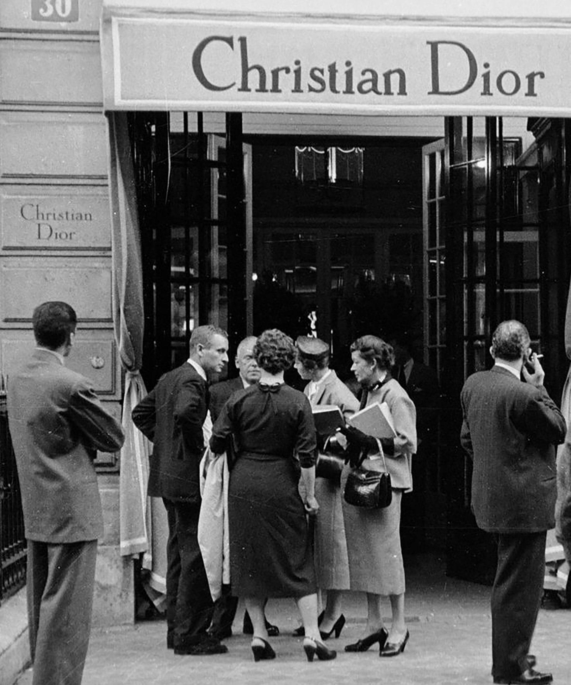 Q&A : 意外な事実! ディオール(Dior)編｜SPOTLIGHT｜VINTAGE QOO