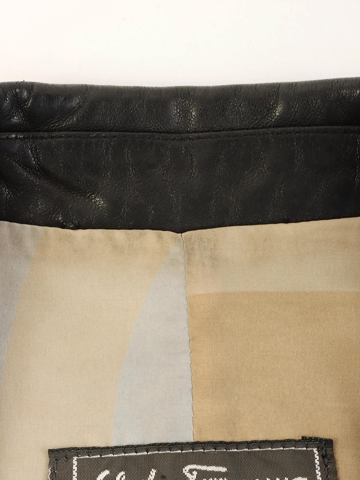 SALVATORE FERRAGAMO レザージャケット ブラック｜VINTAGE QOO