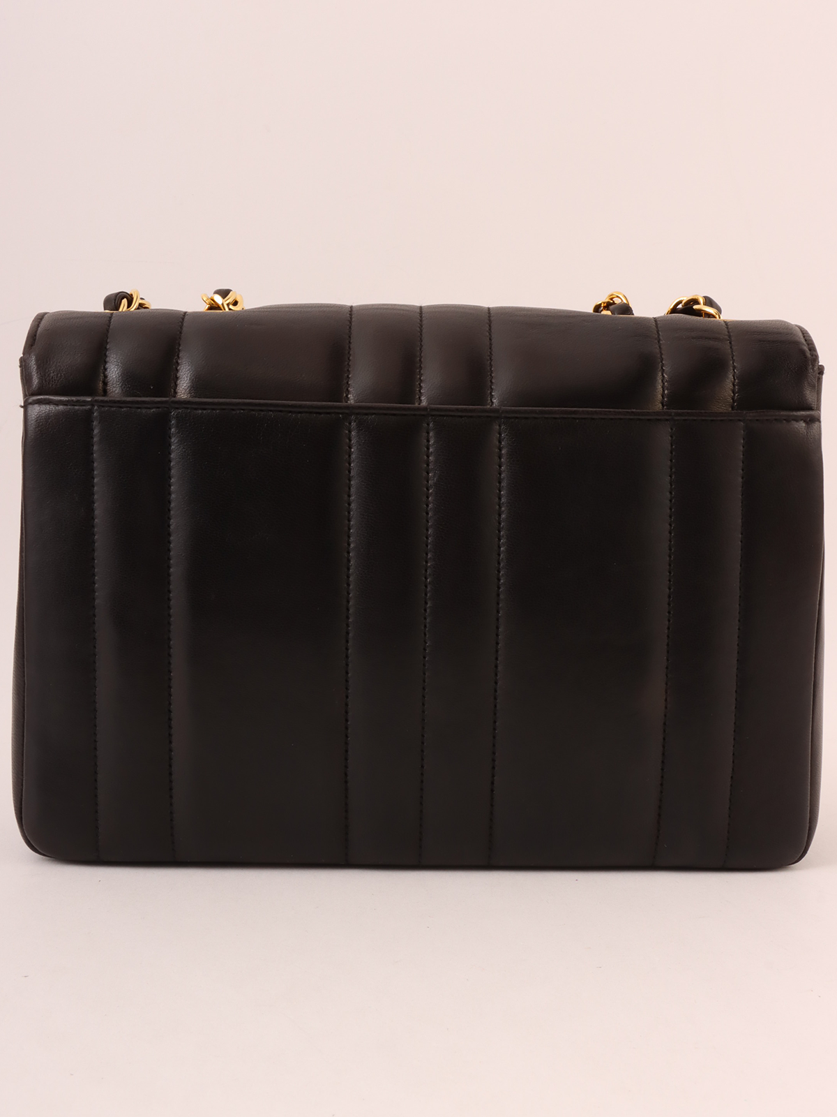 CHANEL 1995年頃製 マドモアゼルステッチCCターンロックチェーン