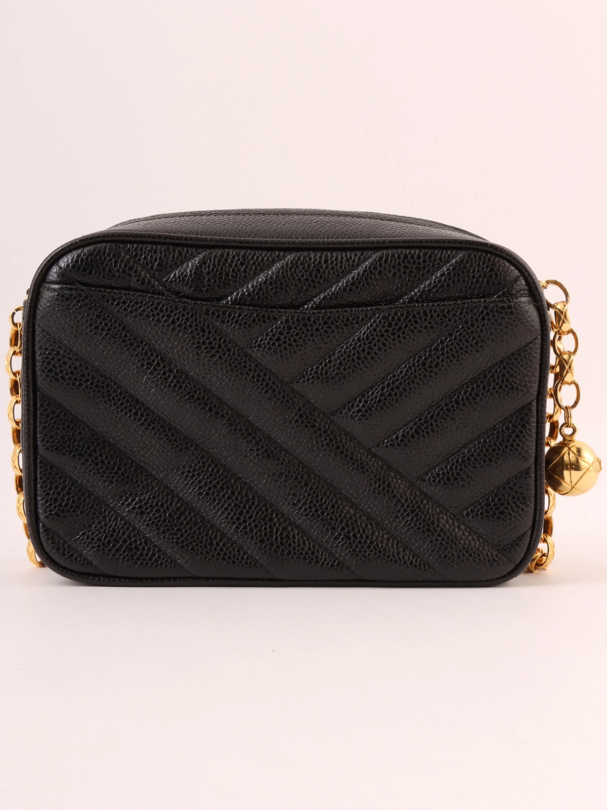 CHANEL キャビアスキンシェブロンステッチ CHANEL 1992年頃製 キャビアスキンシェブロンCCマークステッチ