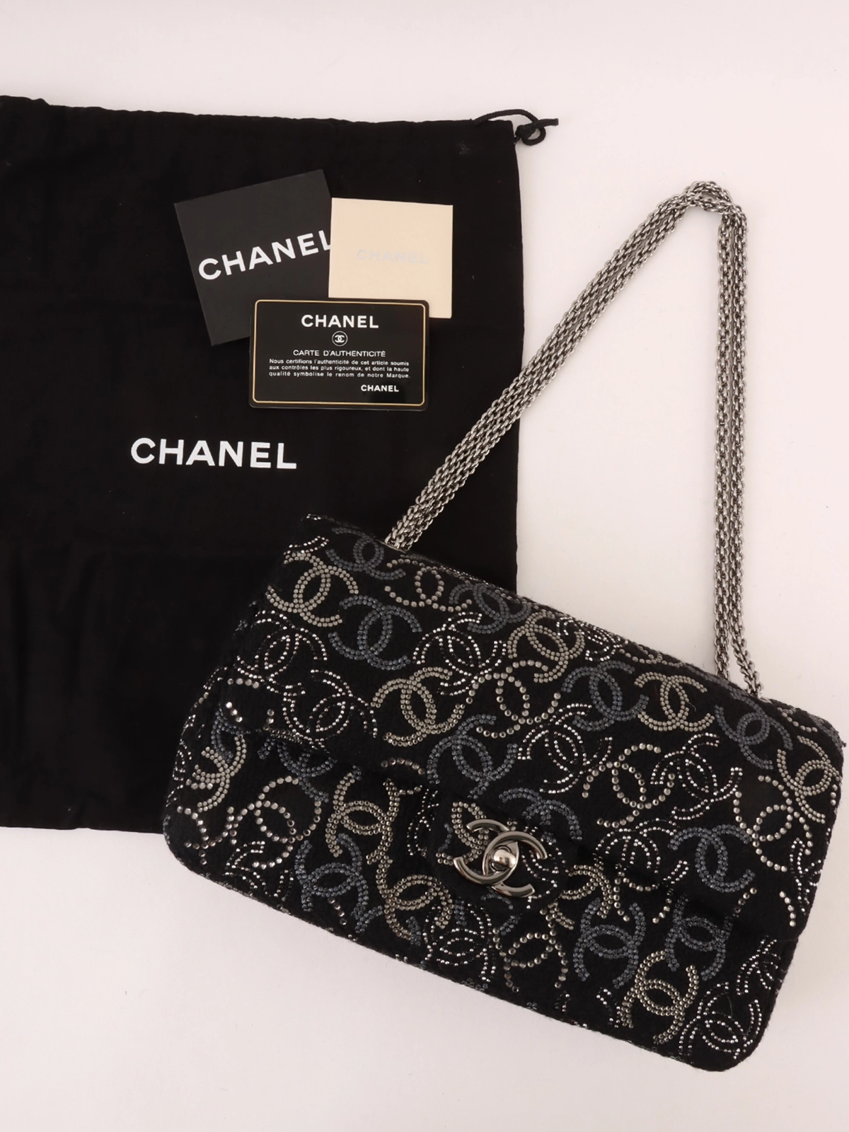 CHANEL 2009年頃製 パリ上海ラインストーンCCマーククラシック