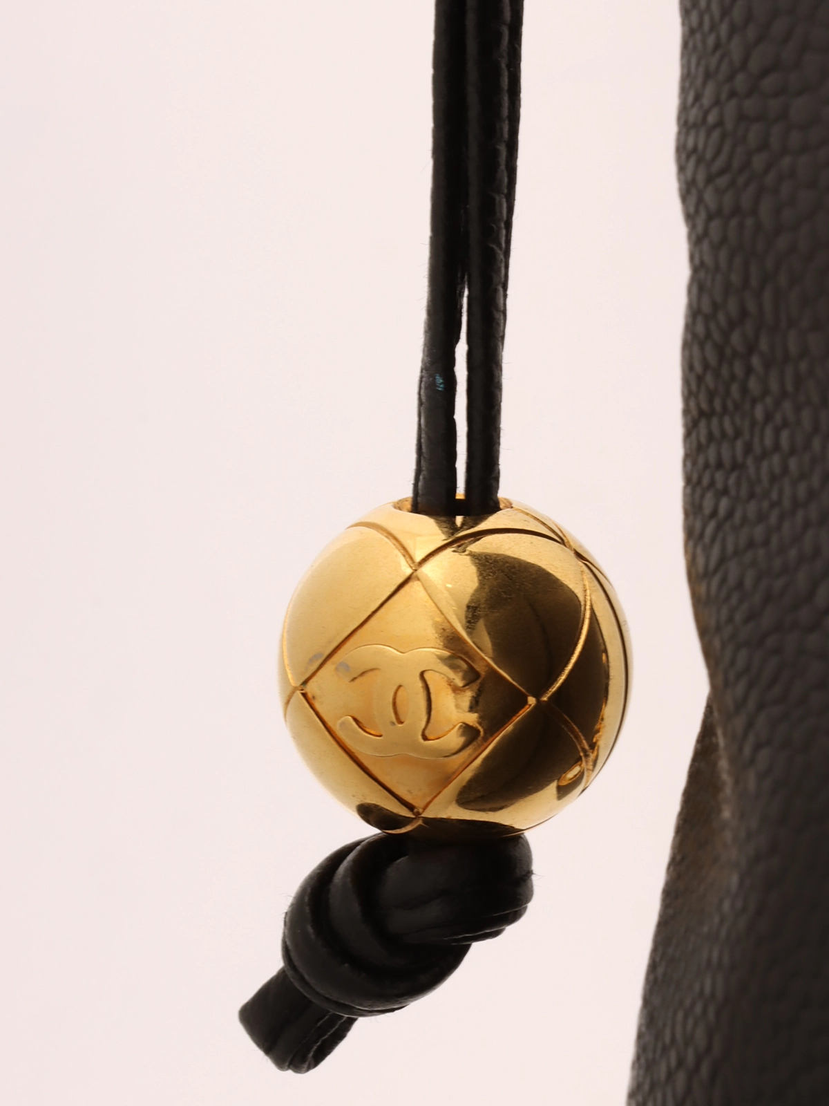 新しいブランド CHANEL キャビアスキンCCターンロックチェーントート 1995年頃製 バッグ