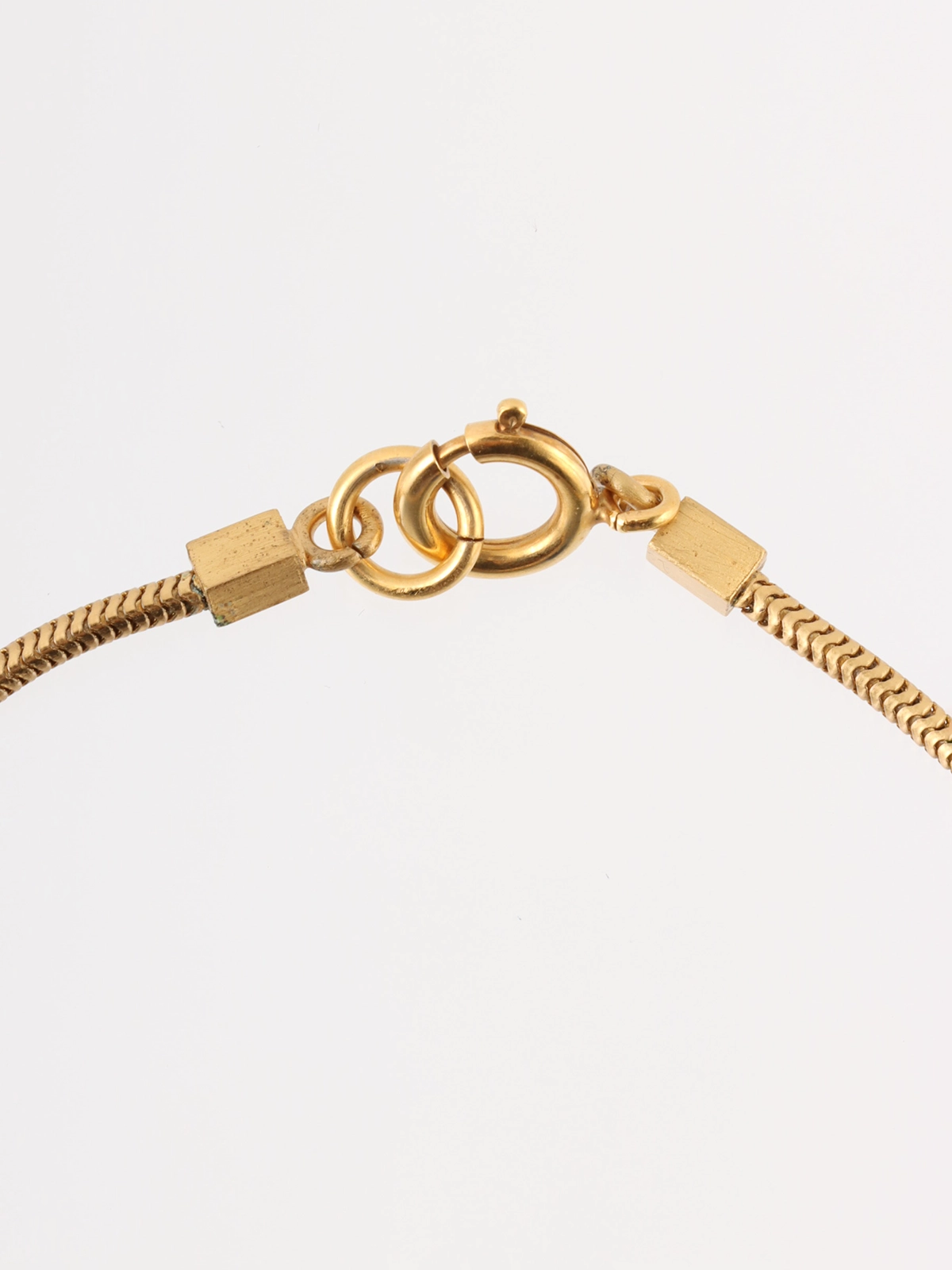 ヴィンテージ　バンド　シャネル　ブレスレット CHANEL - シャネル ヴィンテージ ロゴ ブレスレット レザー