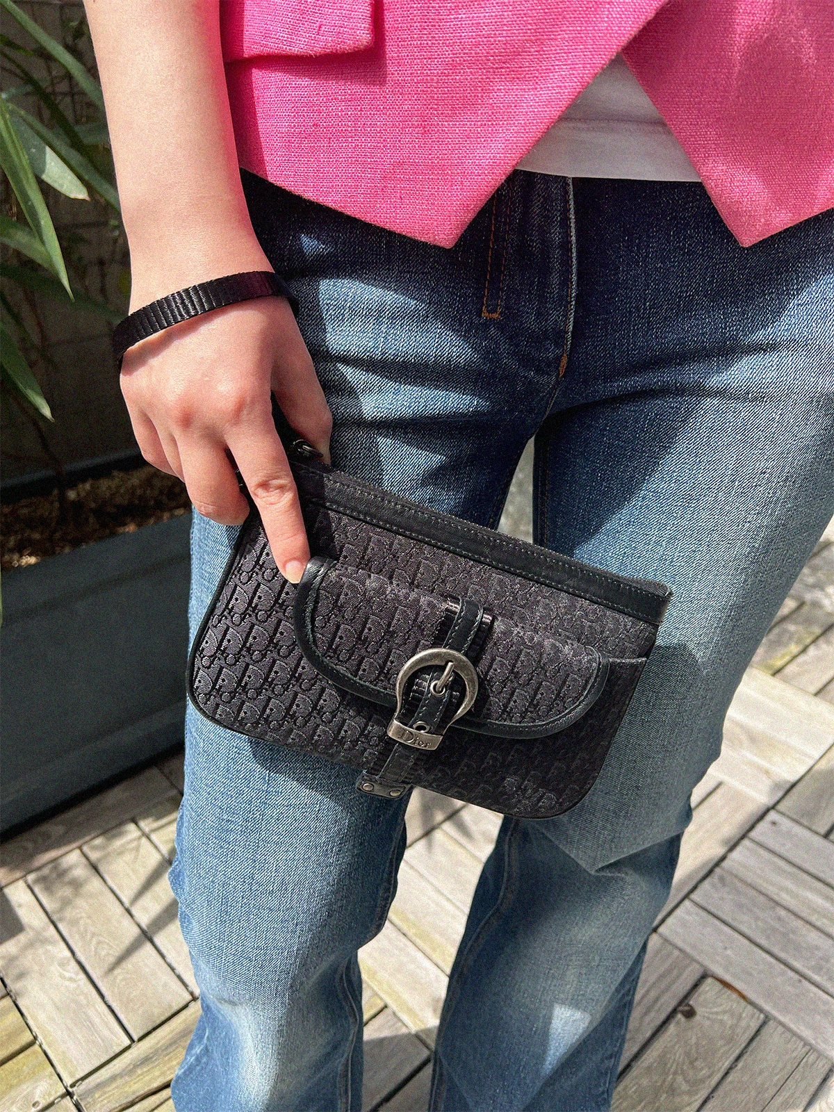 DIOR キャンバストロッターパターンロゴプレートミニ DIOR キャンバストロッターパターンロゴプレートミニ