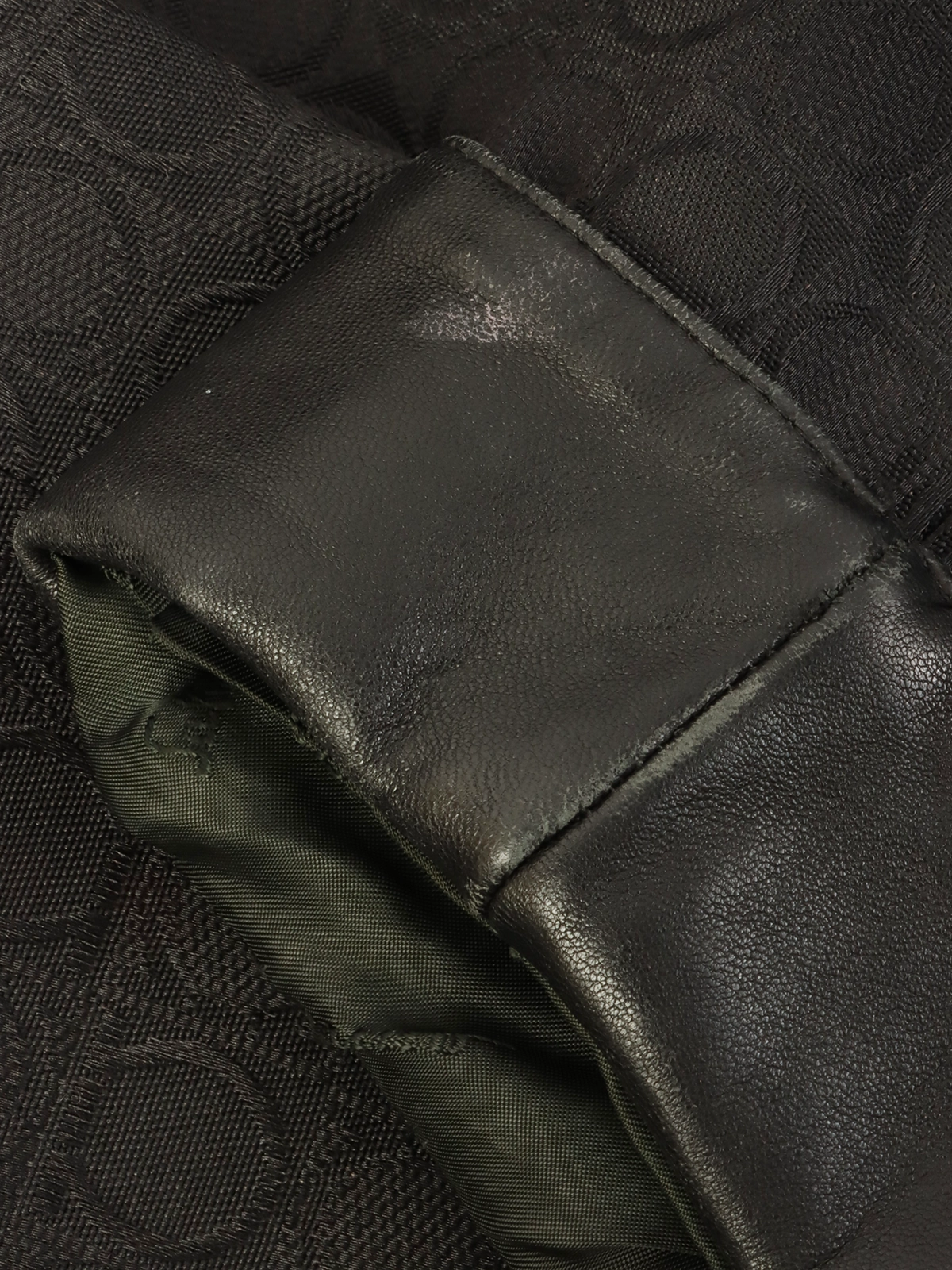 SALVATORE FERRAGAMO ガンチーニパターンレザーコンビコート
