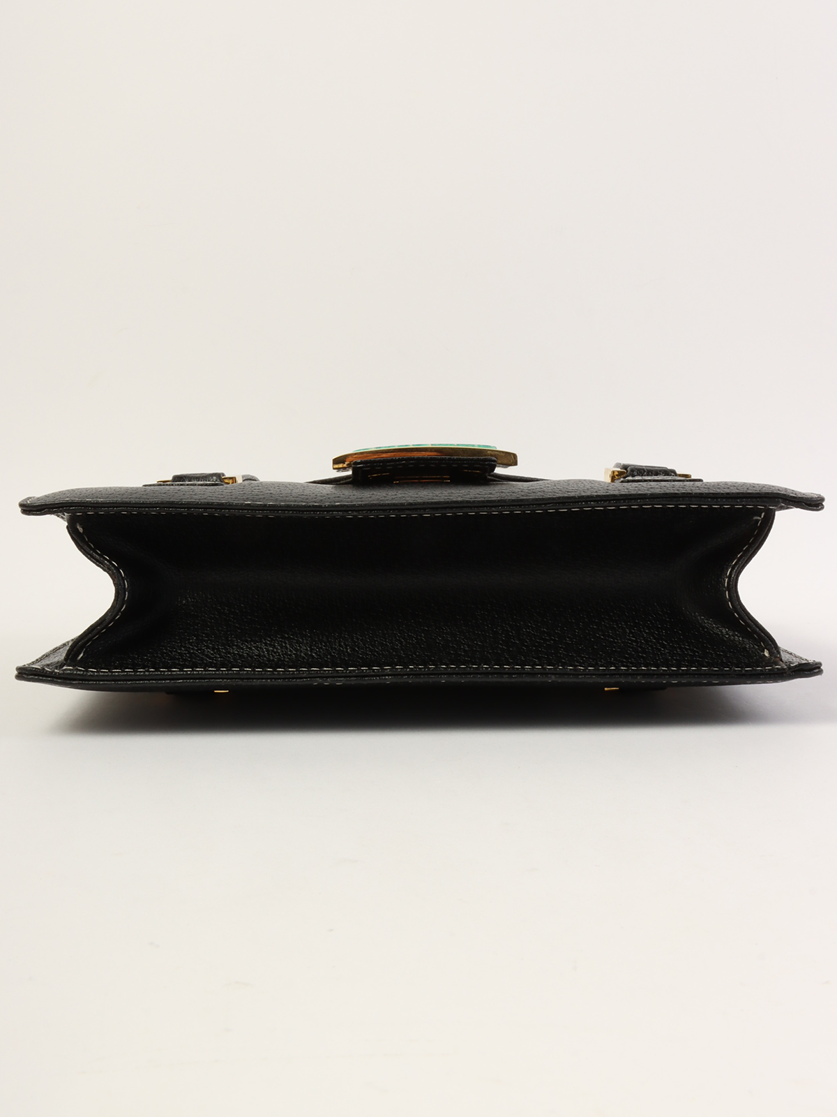 全ての FENDI レザーエナメルロゴプレートハンドバッグ ブラック その他