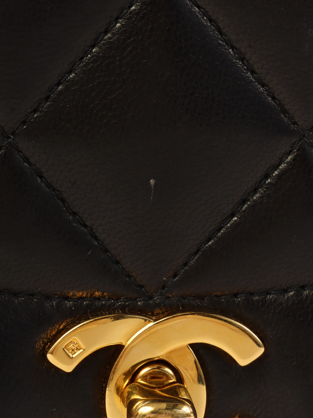 シャネル　タイバー　タイピン　ゴールド　ＣＨＡＮＥＬ　メンズ　ロゴ　【中古】