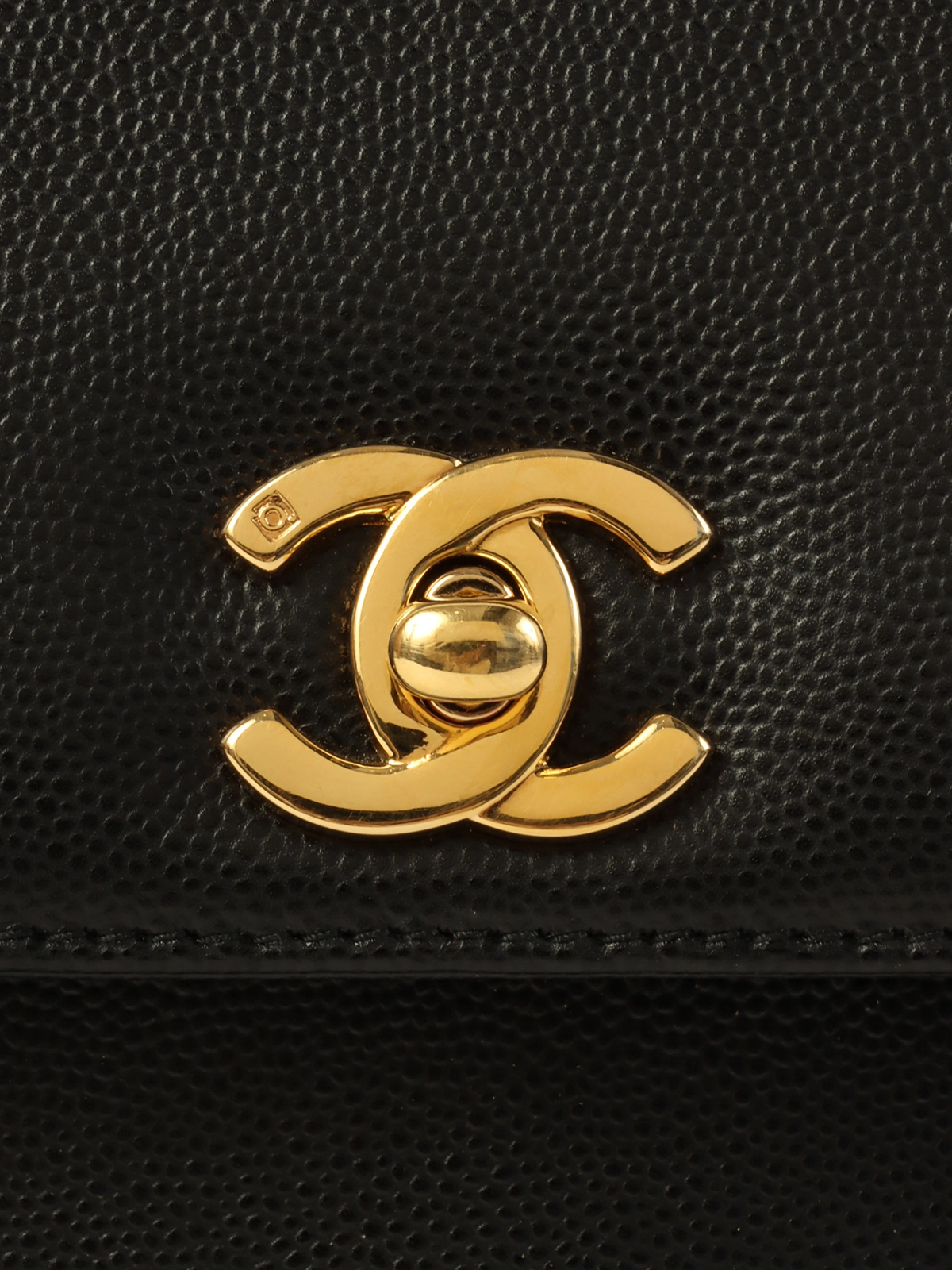 CHANEL 1998年頃製 キャビアスキンCCターンロックツイスト