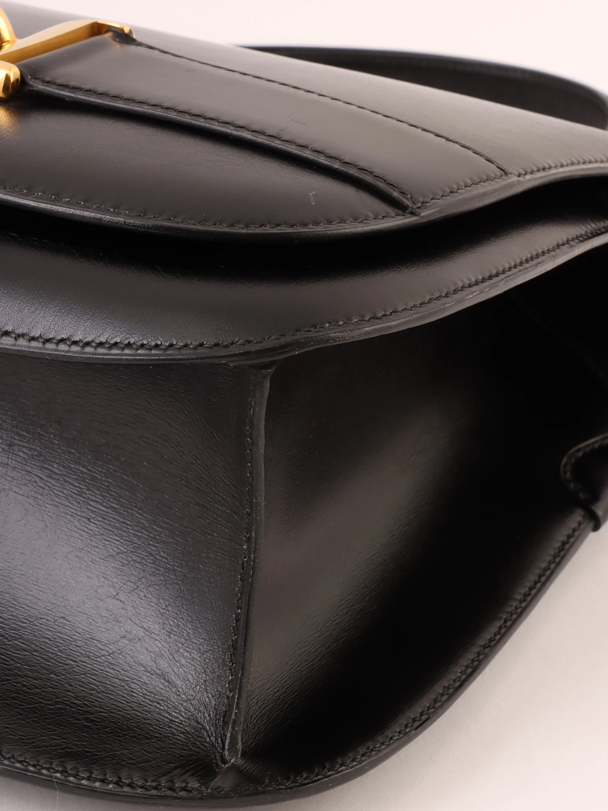 ロック付き鞄　レア　ジョージア 20/80】トゥエンティーエイティー/ SHRINK LEATHER SQUARE