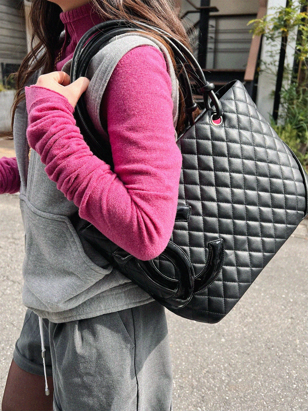 CHANEL 2000年頃製 キャビアスキンCCマークステッチ復刻トート