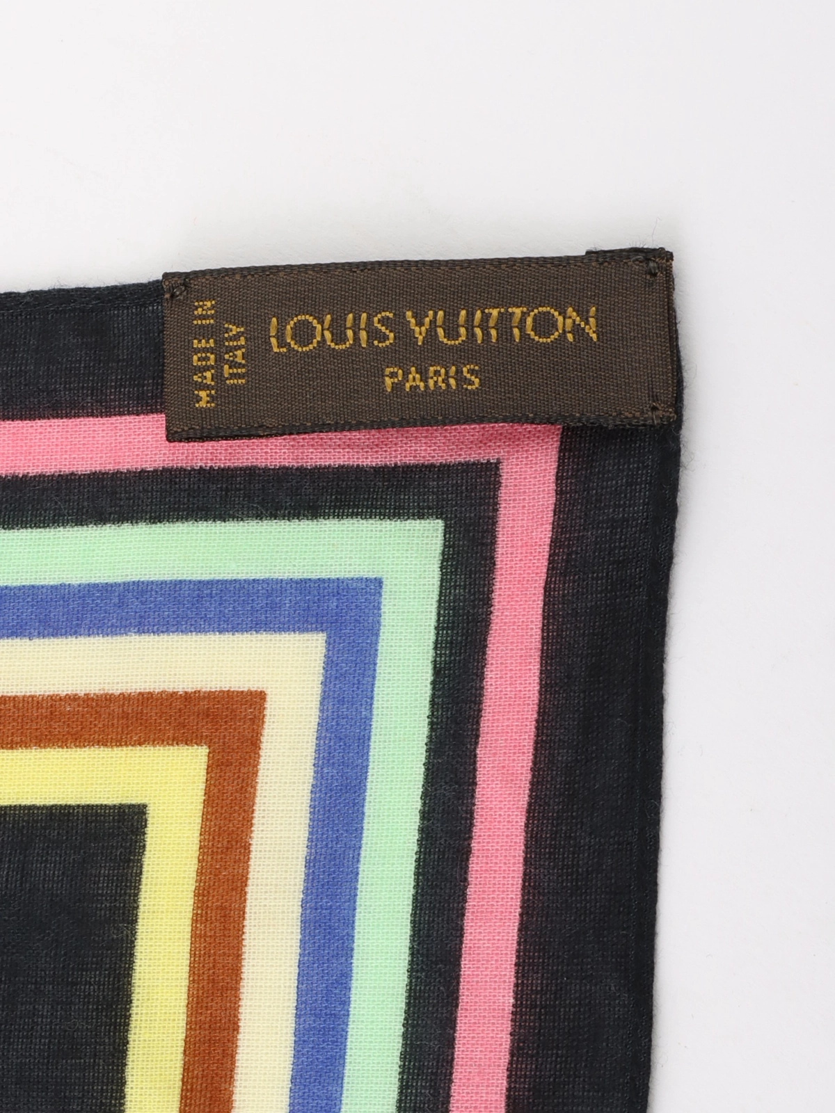 Louis Vuitton ハンカチ ◇国内直営◇【LOUIS VUITTON】ポケットスクエア Giftにも