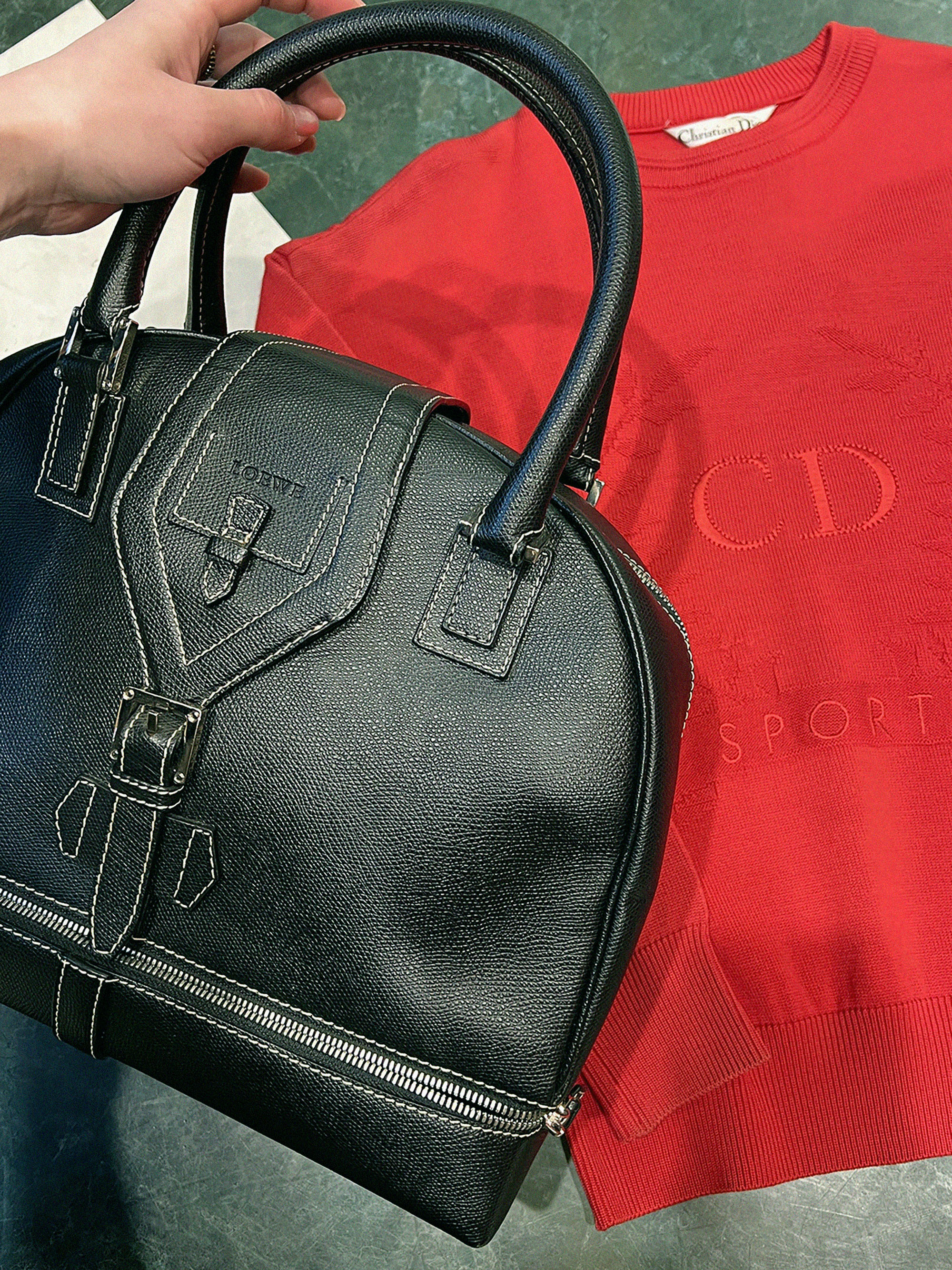 LOEWE ロゴエンボスボーリングバッグ ブラック｜VINTAGE QOO