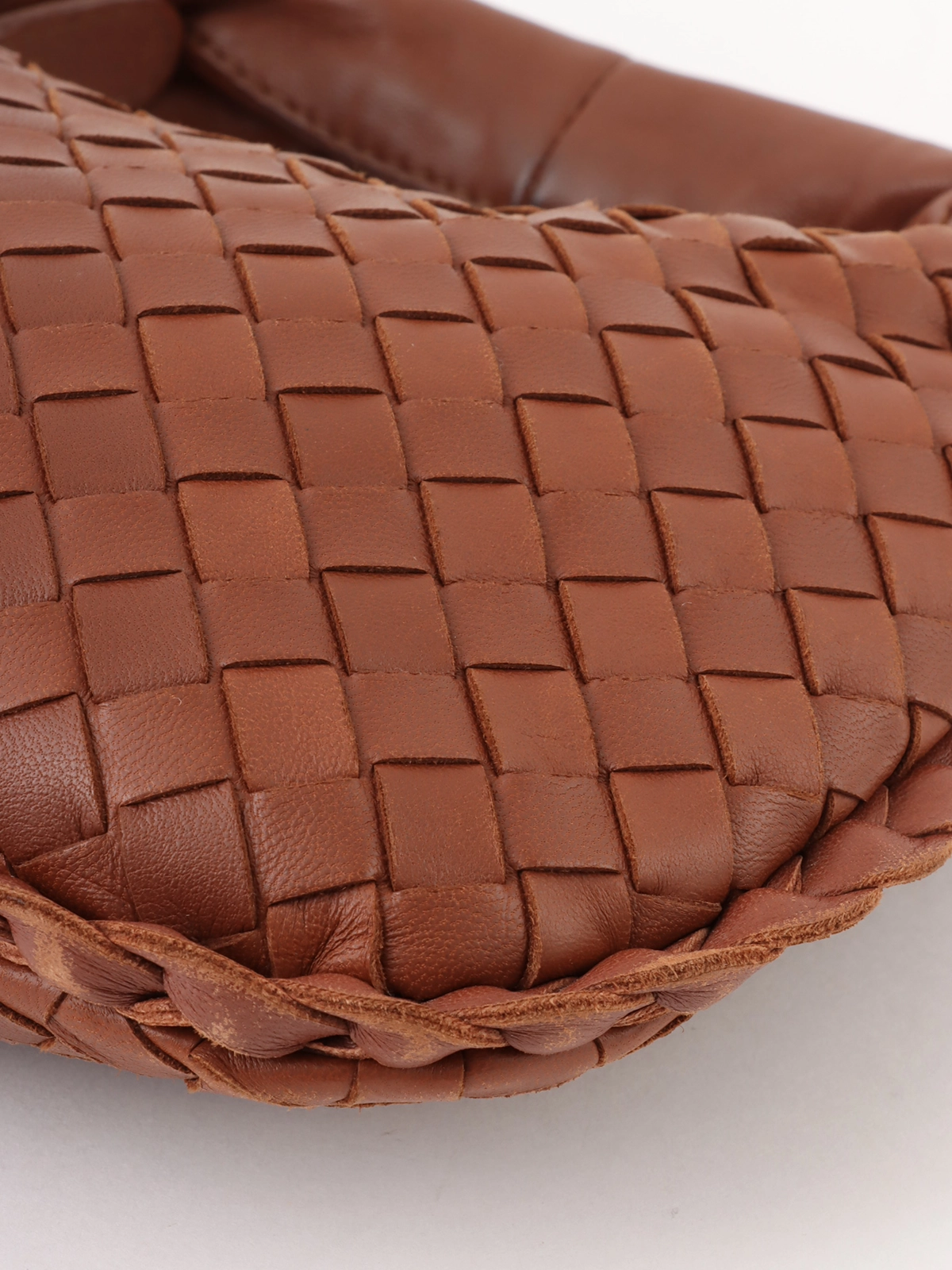 【BOTTEGA VENETA】ミニイントレチャート クロスバッグ ブラウン BOTTEGA VENETA イントレチャートホーボーバッグミニ ブラウン