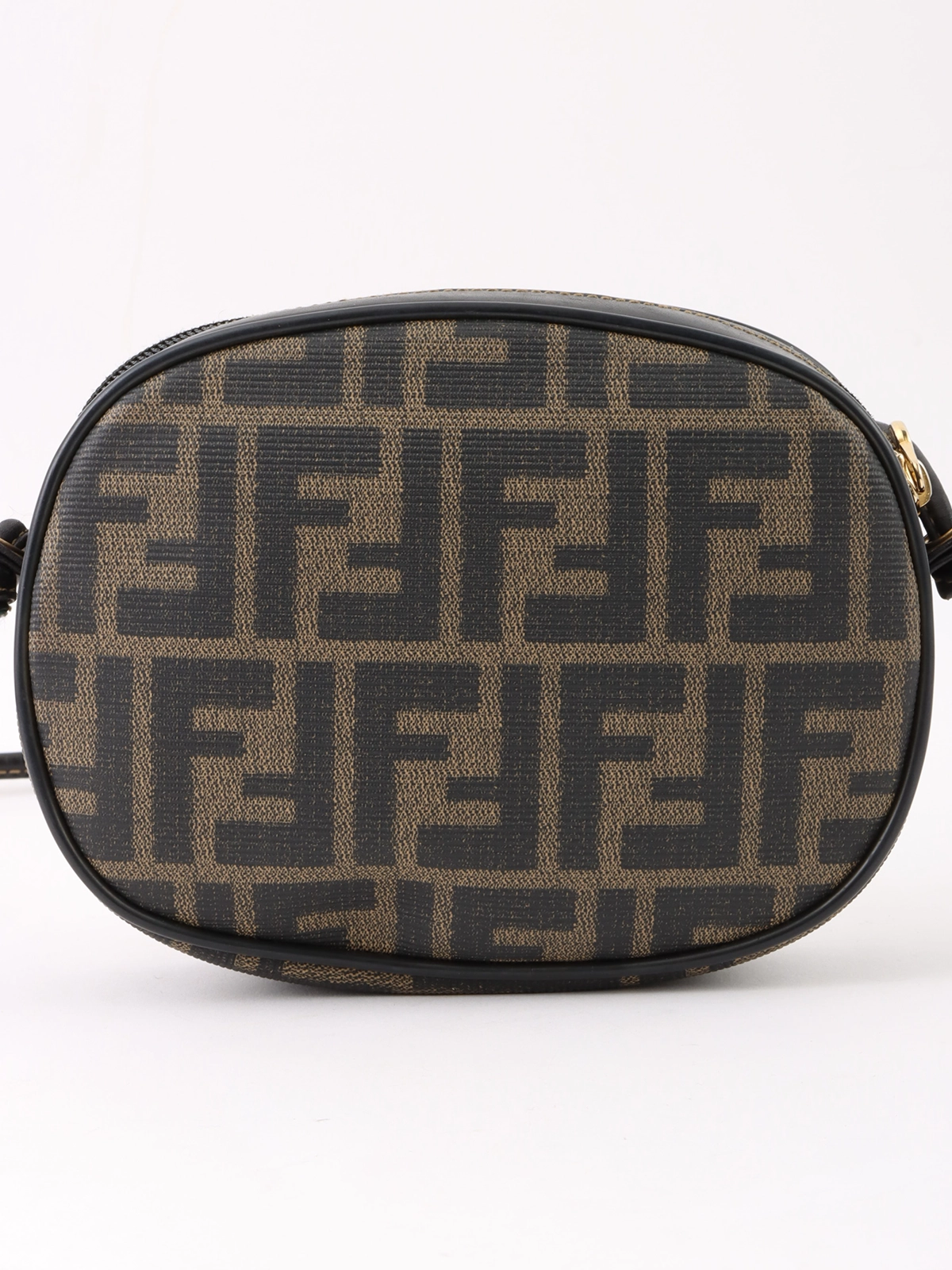 FENDI FFズッカパターンロゴプレートショルダーバッグ ブラウン