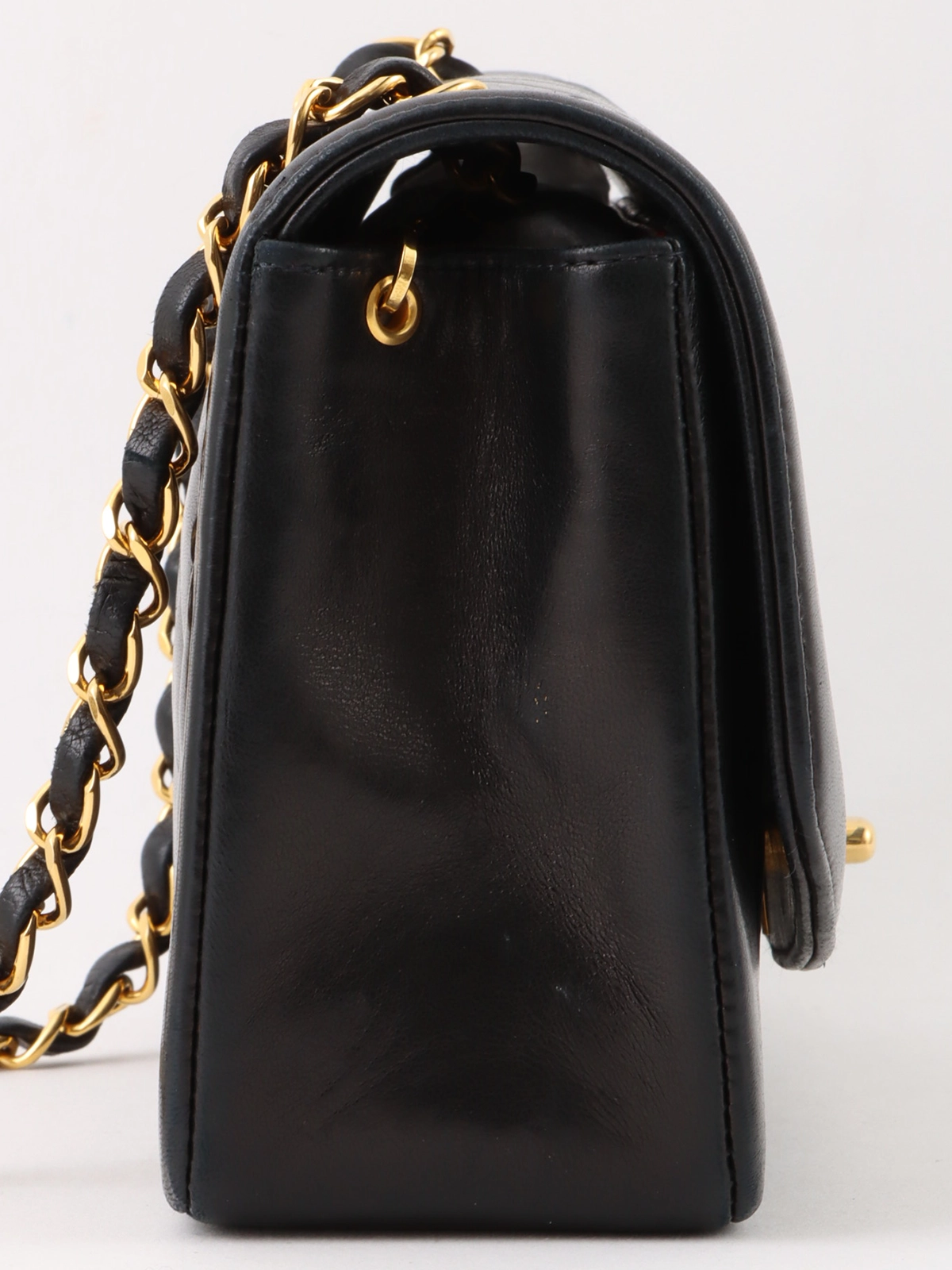 CHANEL 1992年頃製 ダイアナフラップチェーンバッグ22cm