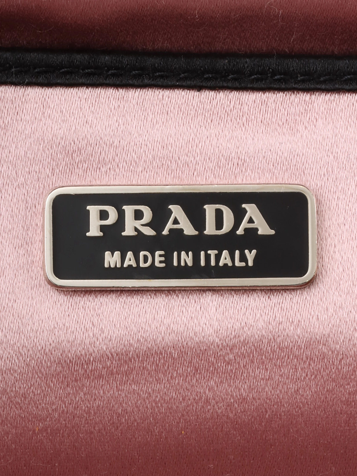 PRADA ナイロンファーロゴプレート2wayハンドバッグ ブラック PRADA ナイロンファーロゴプレート2wayハンドバッグ ブラック