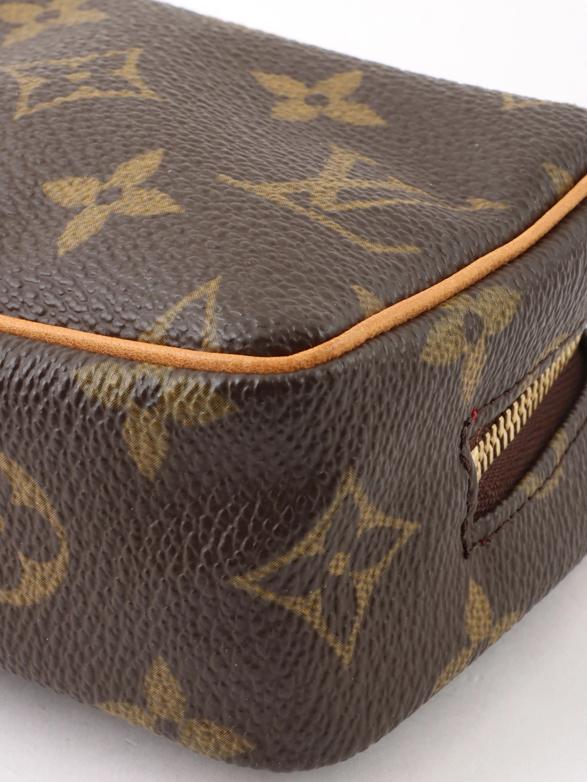 LOUIS VUITTON 2008年製 キャンバスモノグラムトゥルース LOUIS VUITTON 2008年製 キャンバスモノグラムトゥルース