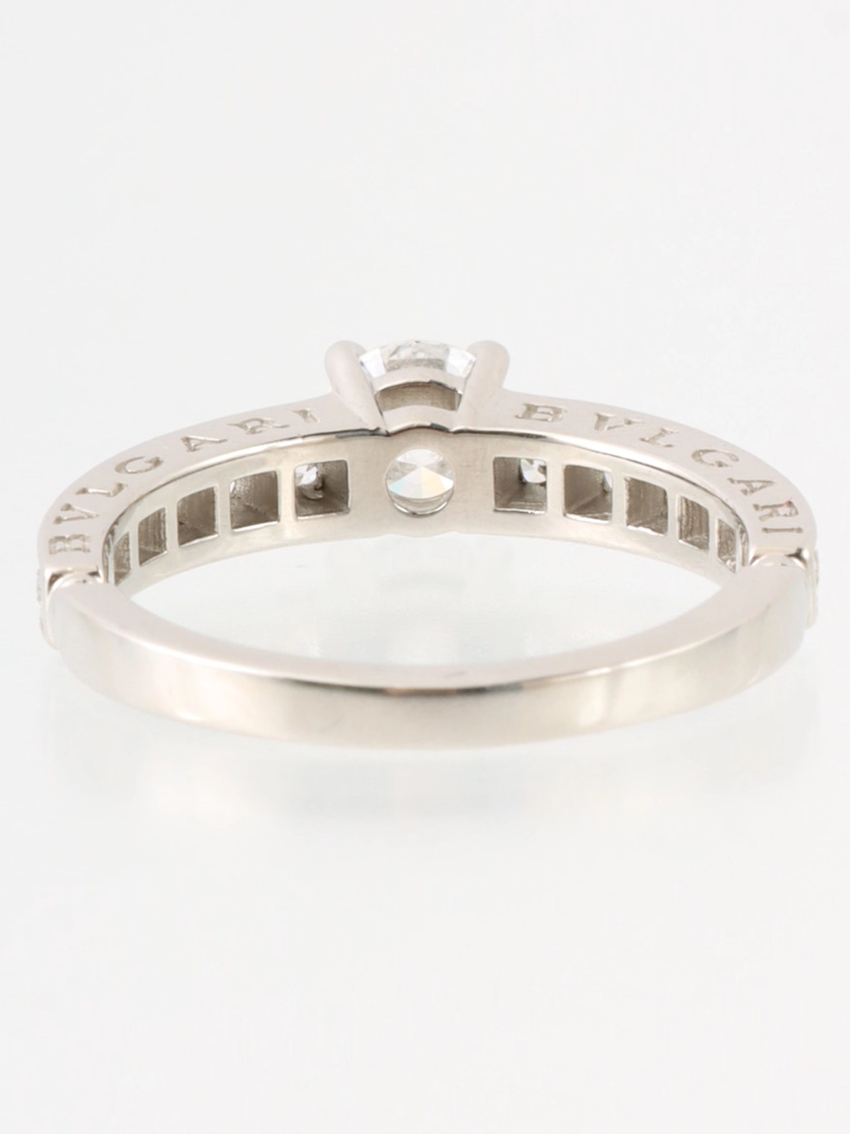 BVLGARI プラチナダイヤモンドデディカータアヴェネチアリング