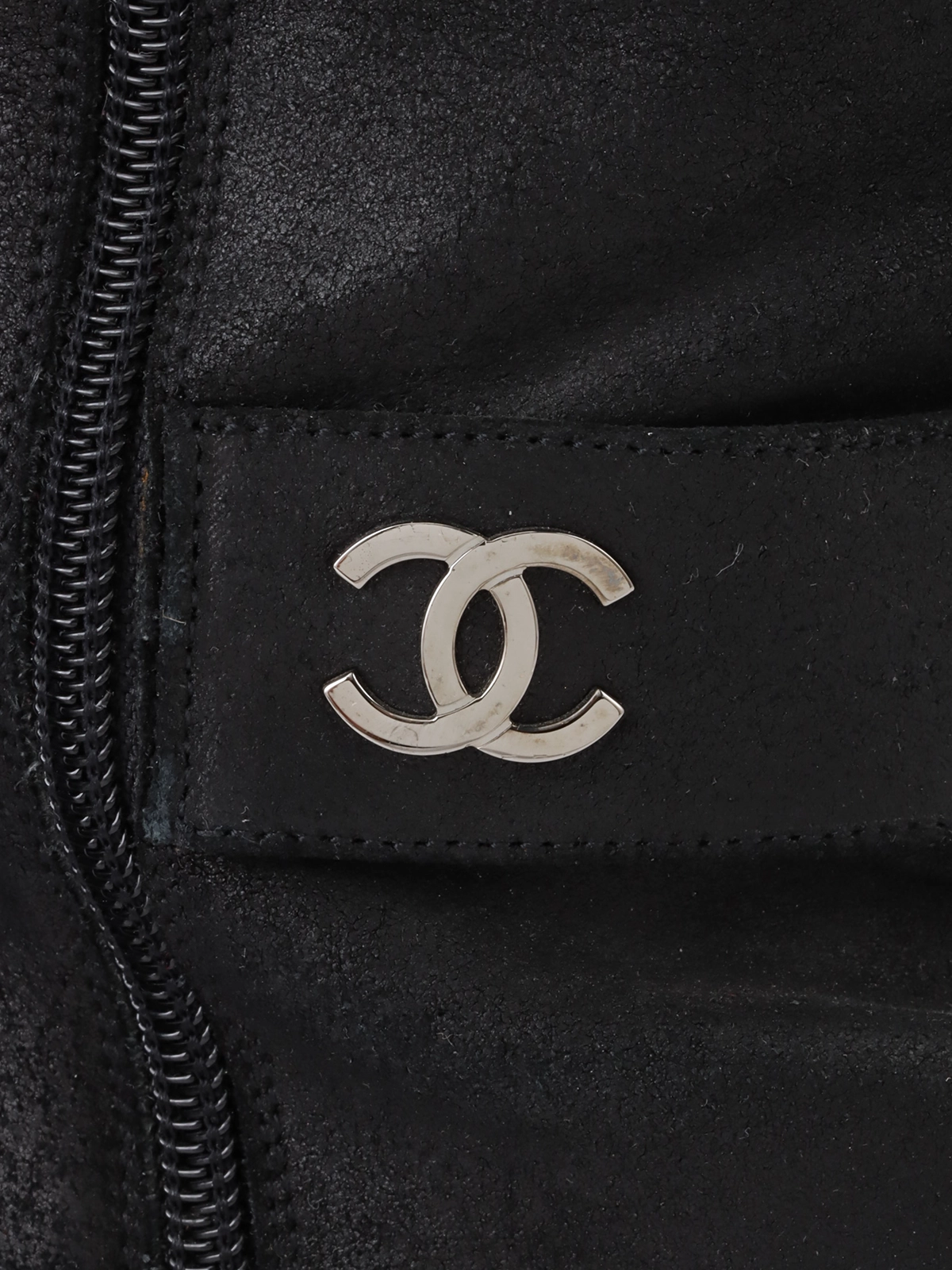 CHANEL CCマークプレートロングブーツ ブラック｜VINTAGE QOO