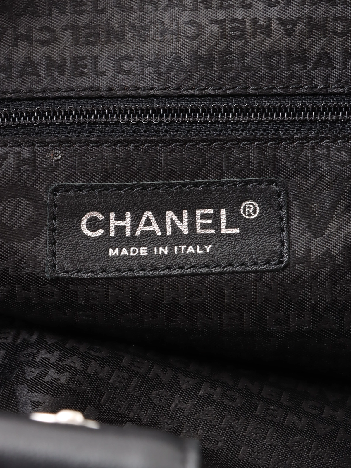 CHANEL 2005年頃製 チョコバーロゴがま口チェーントートバッグ