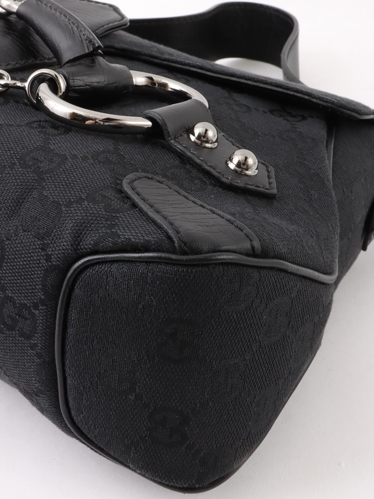 GUCCI キャンバスGGパターンホースビットプレートショルダー GUCCI キャンバスGGパターンホースビットプレートショルダー