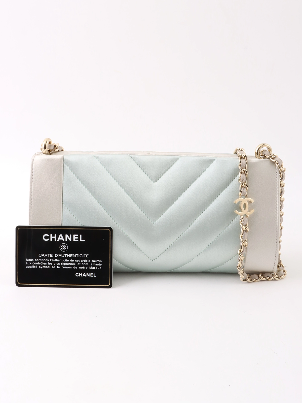 CHANEL 2012年頃製 シルクサテンVスティッチCCマークショルダー