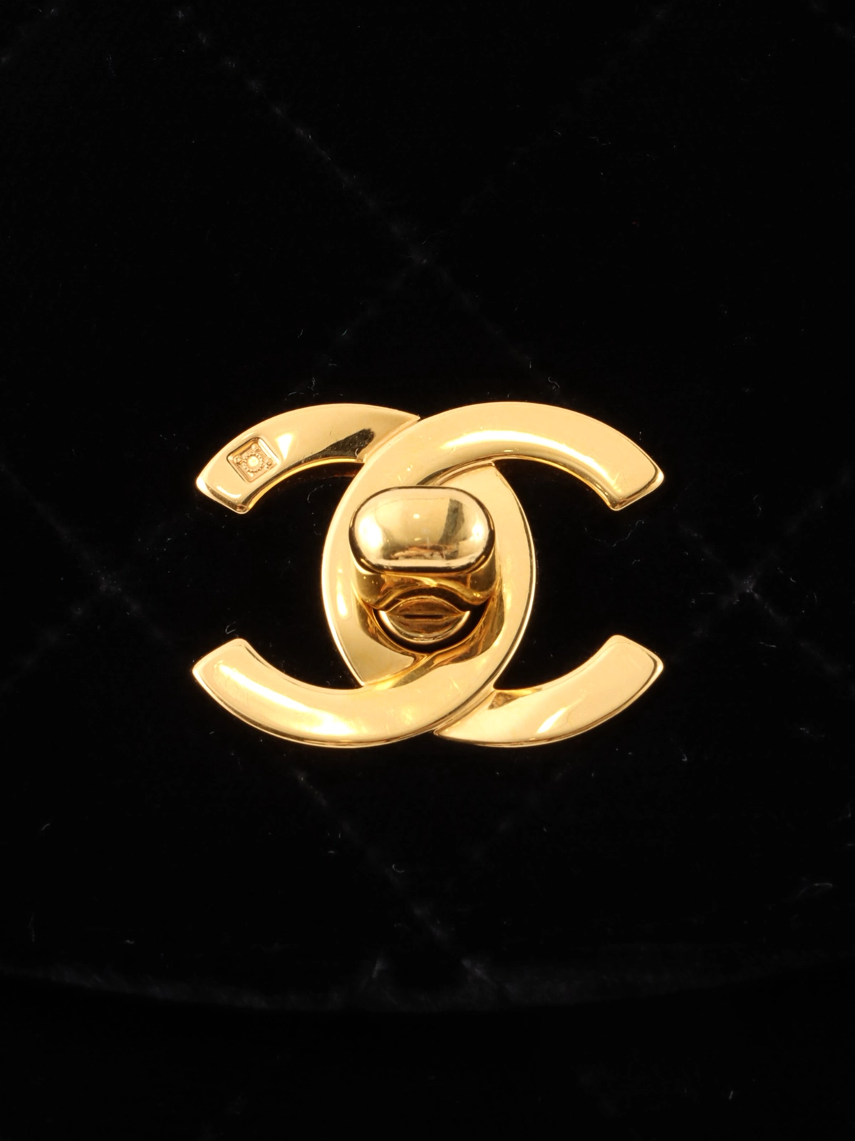 CHANEL 1995年頃製 ベルベットダブルCCターンロックバックパック