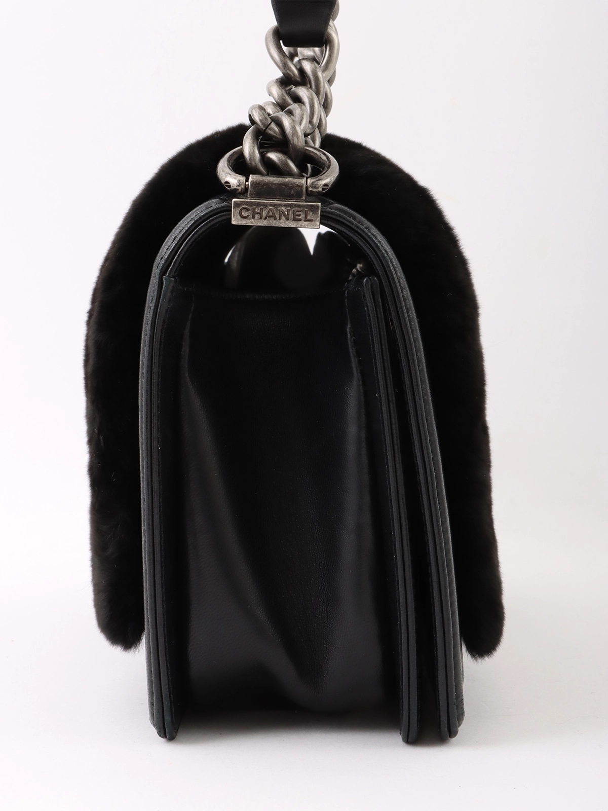 CHANEL 2015年頃製 ラインストーンファーレザーコンビボーイ
