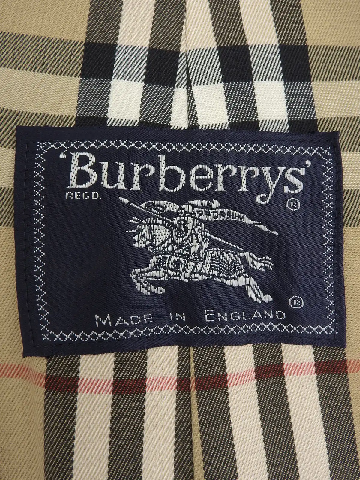 BURBERRY ノバチェックライニングトレンチコート カーキ BURBERRY ノバチェックライニングトレンチコート カーキ