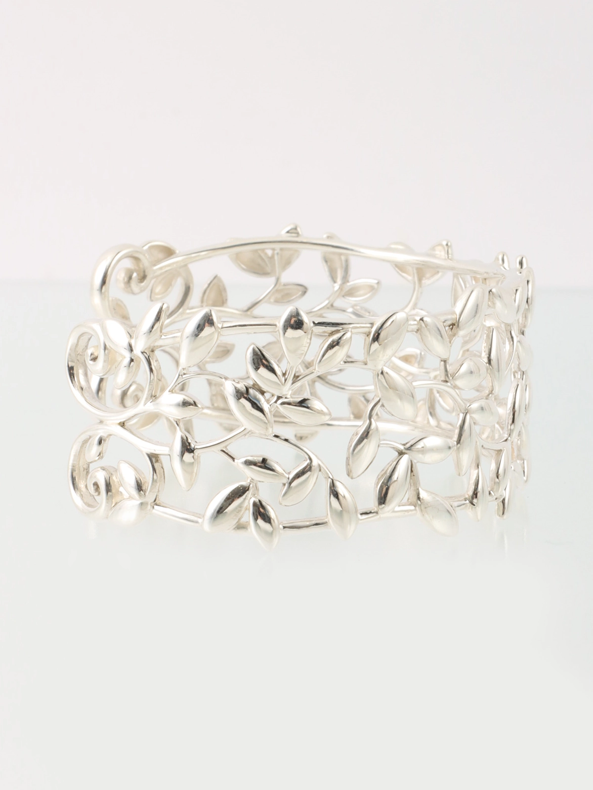 Tiffany & Co. 925シルバーバングル 最高級 Tiffany & Co. シルバーバングル アクセサリー