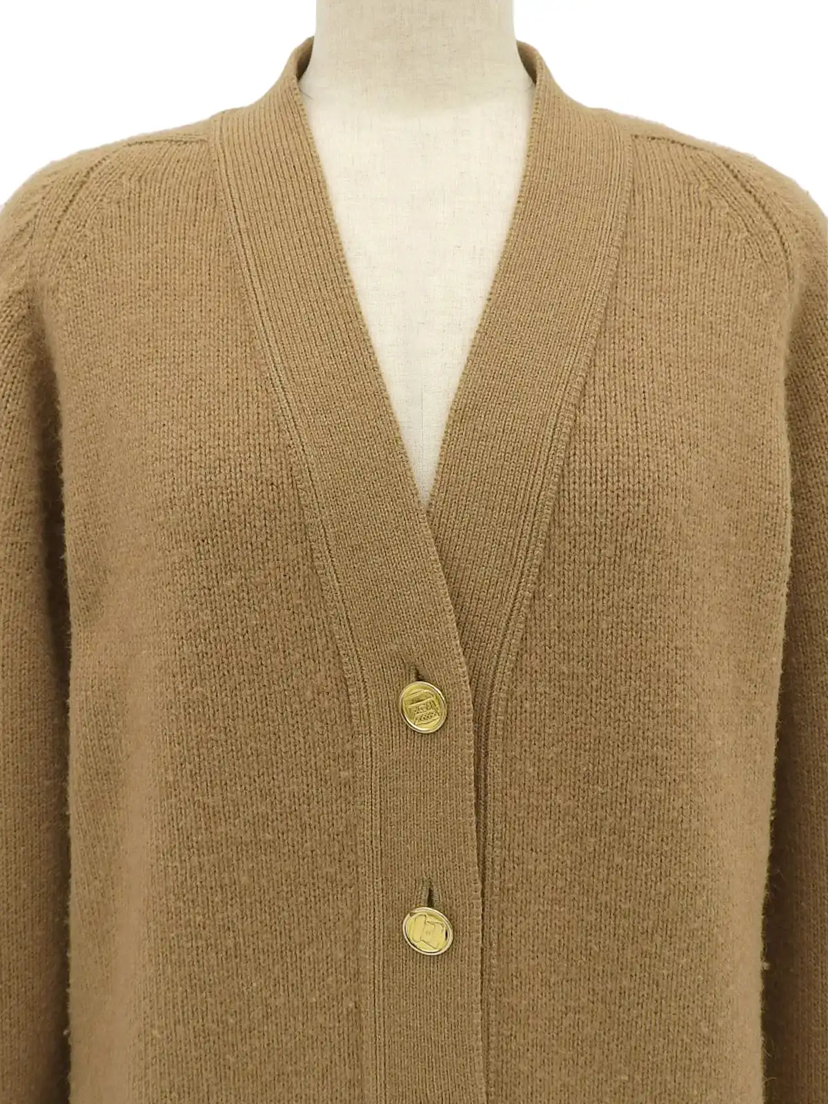 デパート 送料無料 CHANEL ロゴボタンカーディガン ベージュ｜VINTAGE QOO TOKYO トップス