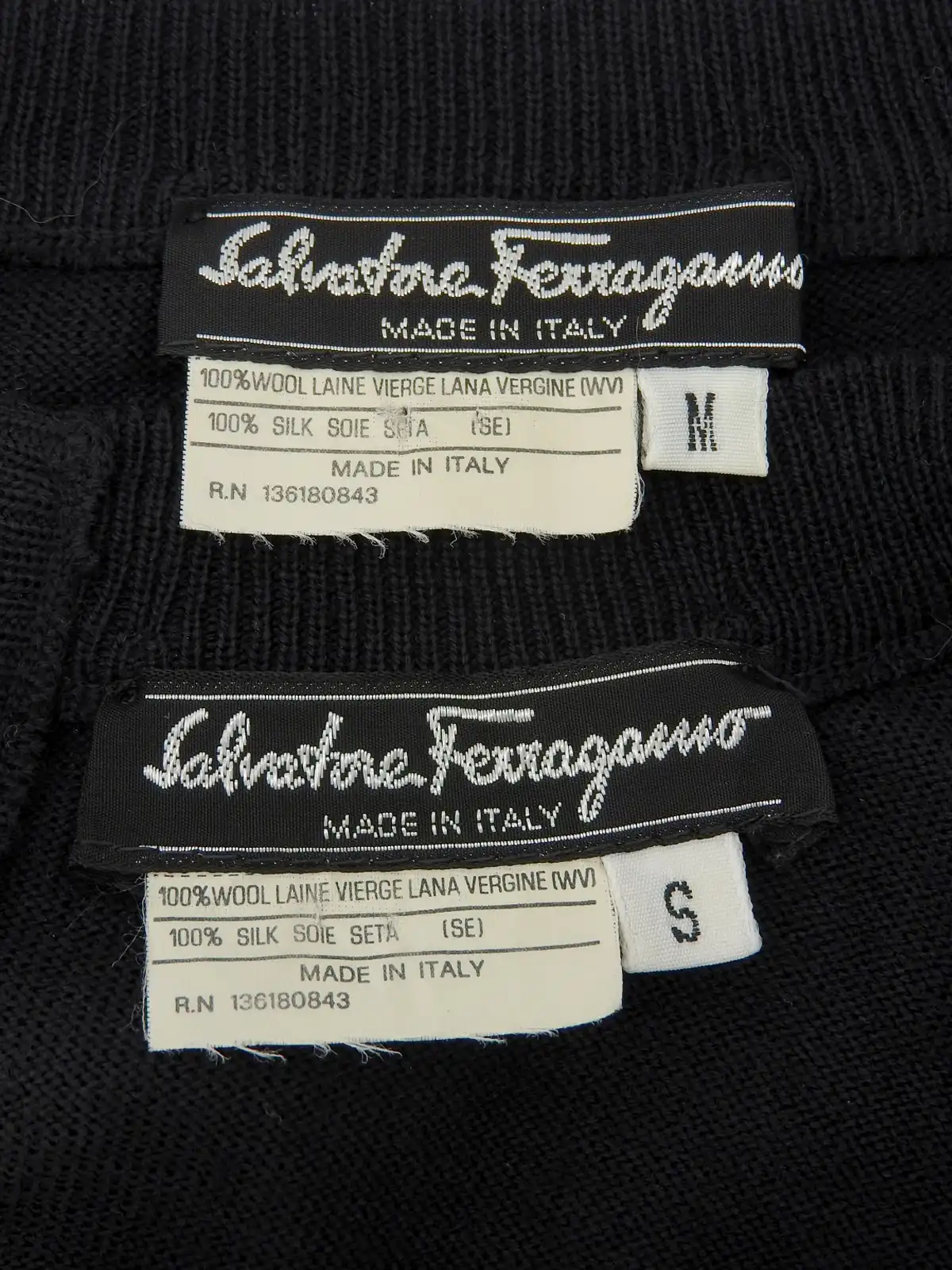 SALVATORE FERRAGAMO シルクニットコンビフラワーパターン