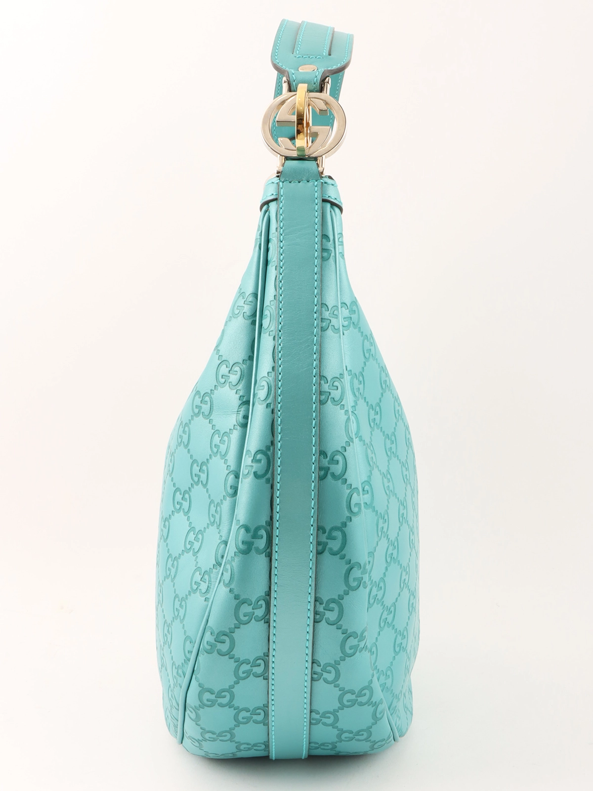 大人女性の GUCCI GGパターンロゴプレートワンショルダーバッグ ターコイズ バッグ