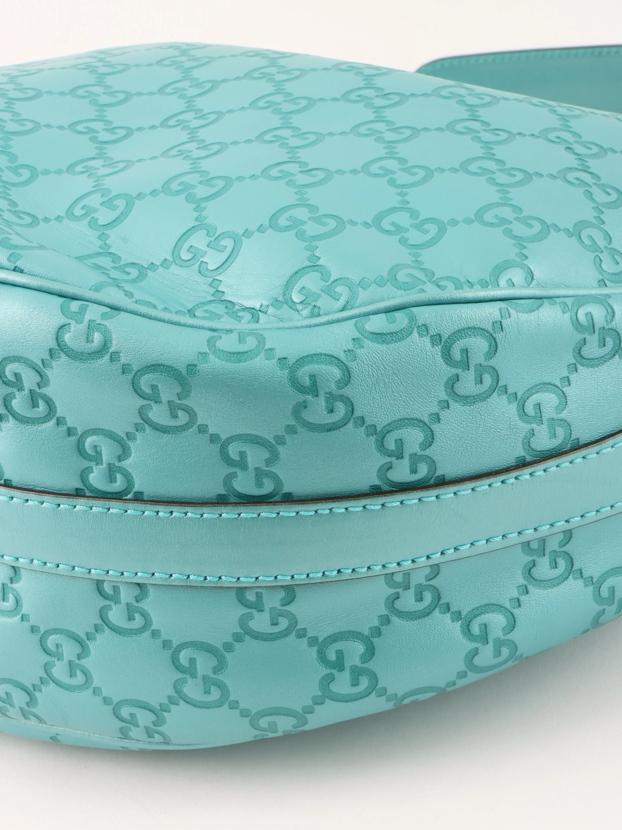 GUCCI GGパターンロゴプレートワンショルダーバッグ ターコイズ