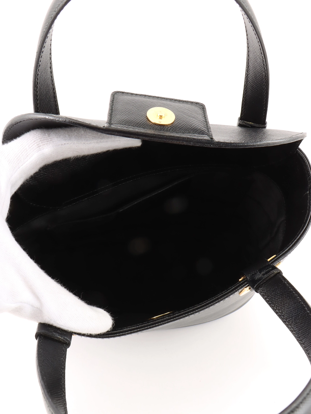SALVATORE FERRAGAMO ガンチーニプレートハンドバック ブラック