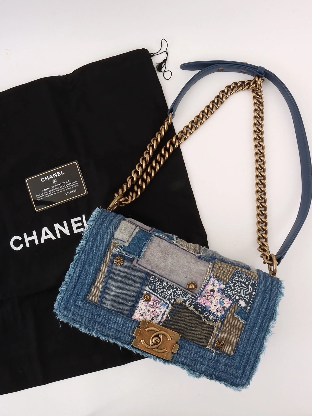 VINTAGE●CHANEL●シャネル デニム地 チェーン ショルダーバッグ CHANEL 2015年頃製 デニムパッチワークボーイシャネルチェーン