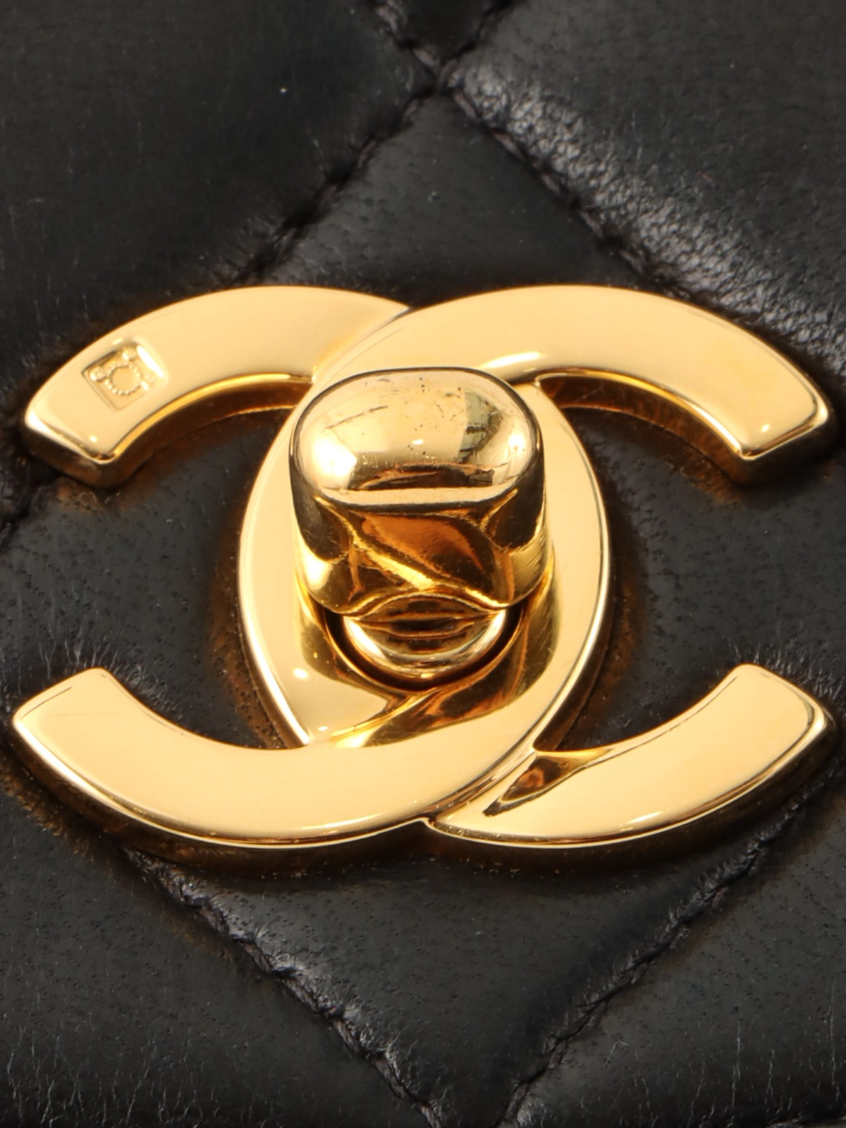 レア】CHANEL シャネルブローチ ターンロック 96P ビンテージ