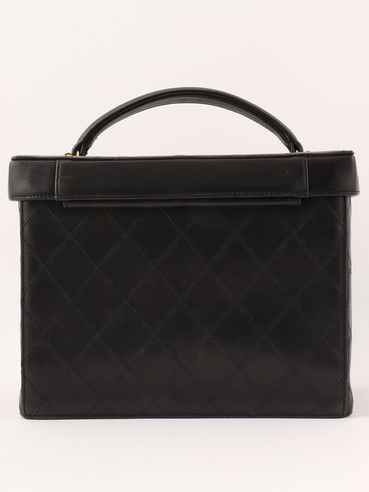 【ヴィンテージ】CHANEL　ドット柄チーフ ヴィンテージ】CHANEL ドット柄チーフ