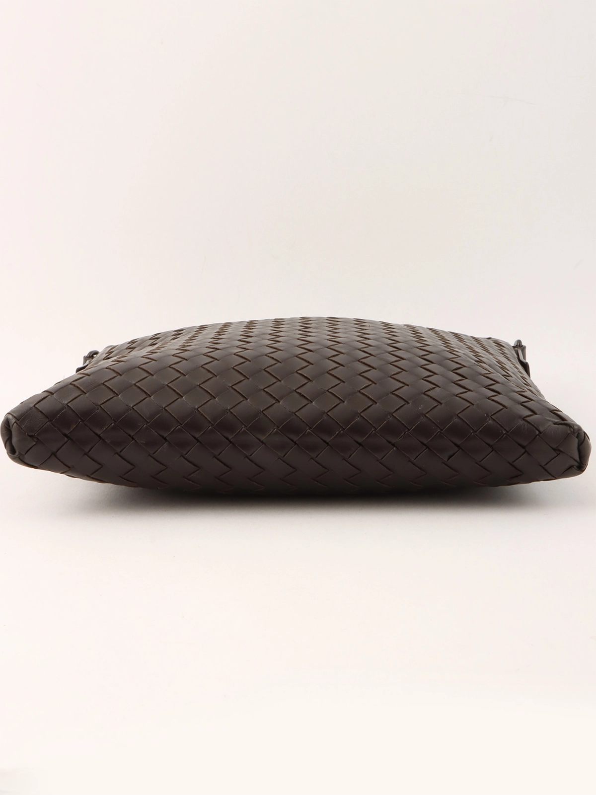 【残りわずか】 BOTTEGA VENETA イントレチャートショルダーバッグ ダーク 小物