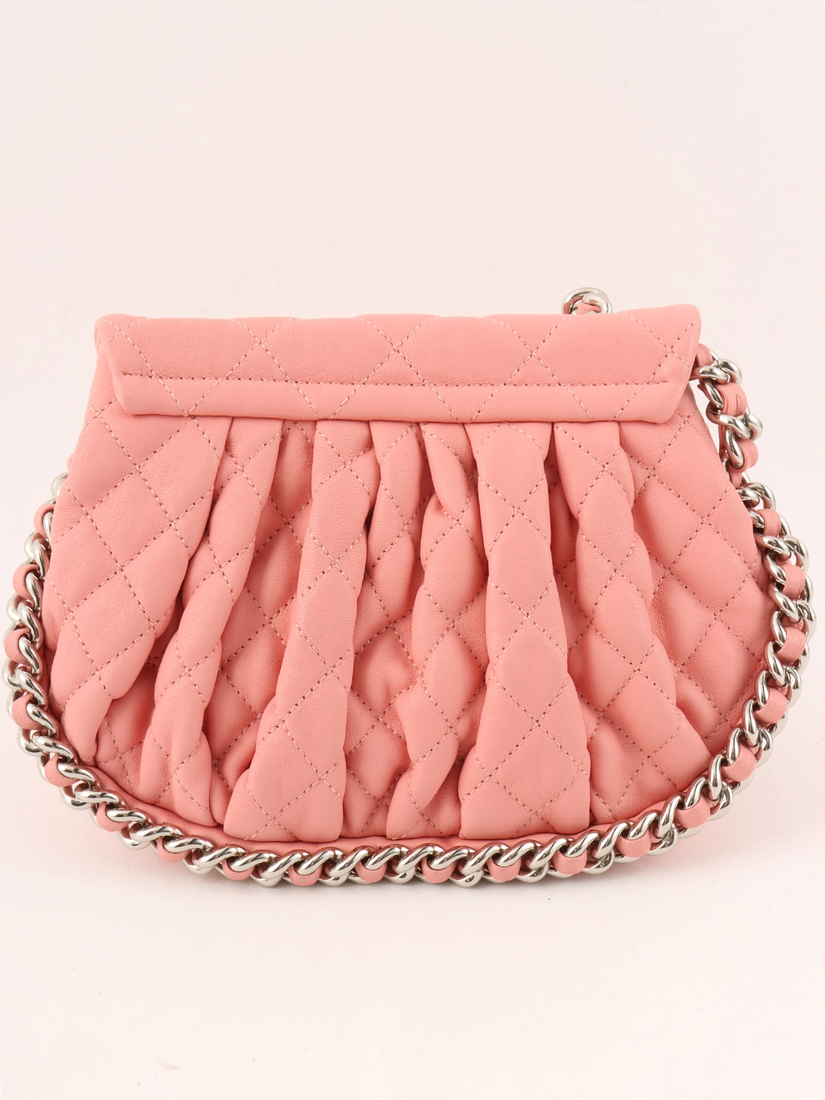 1970年代トルコ ヴィンテージグ くすみピンク CHANEL 2014年頃製 マトラッセCCマークチェーンアラウンド