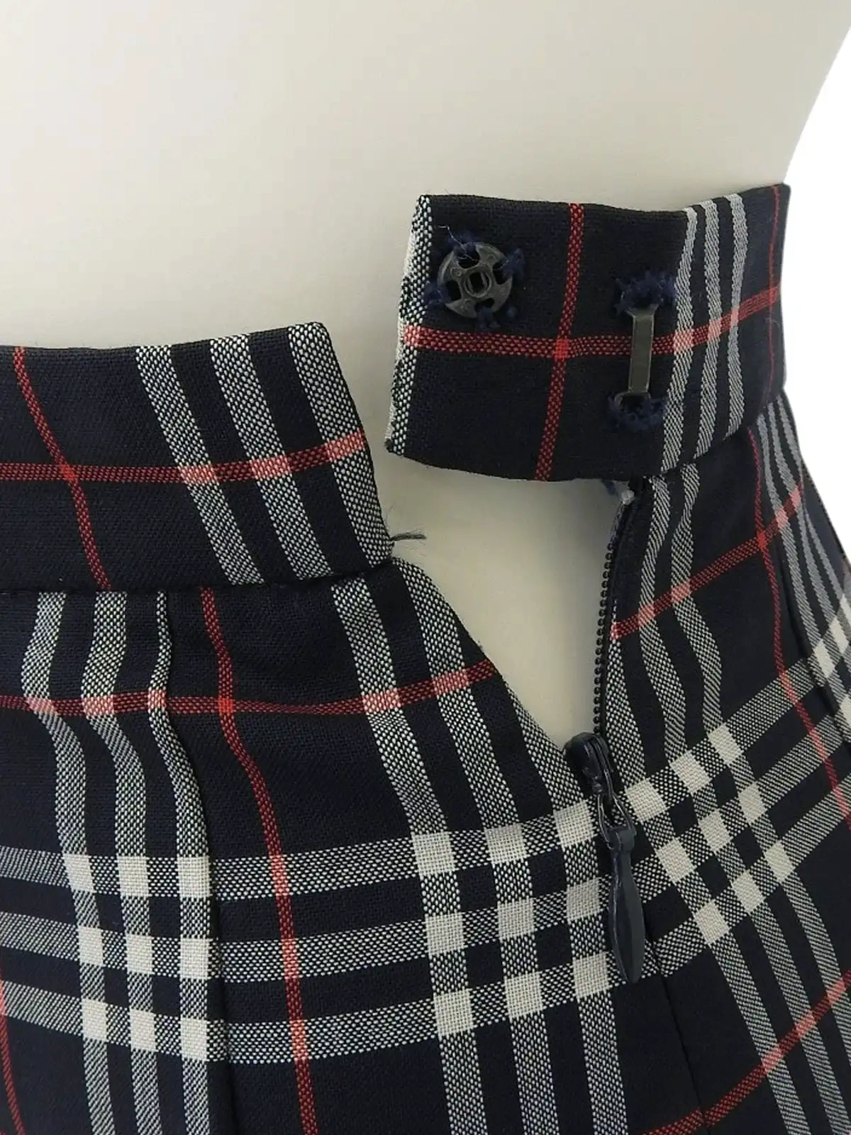 値下げしました！ BURBERRY プリーツスカート