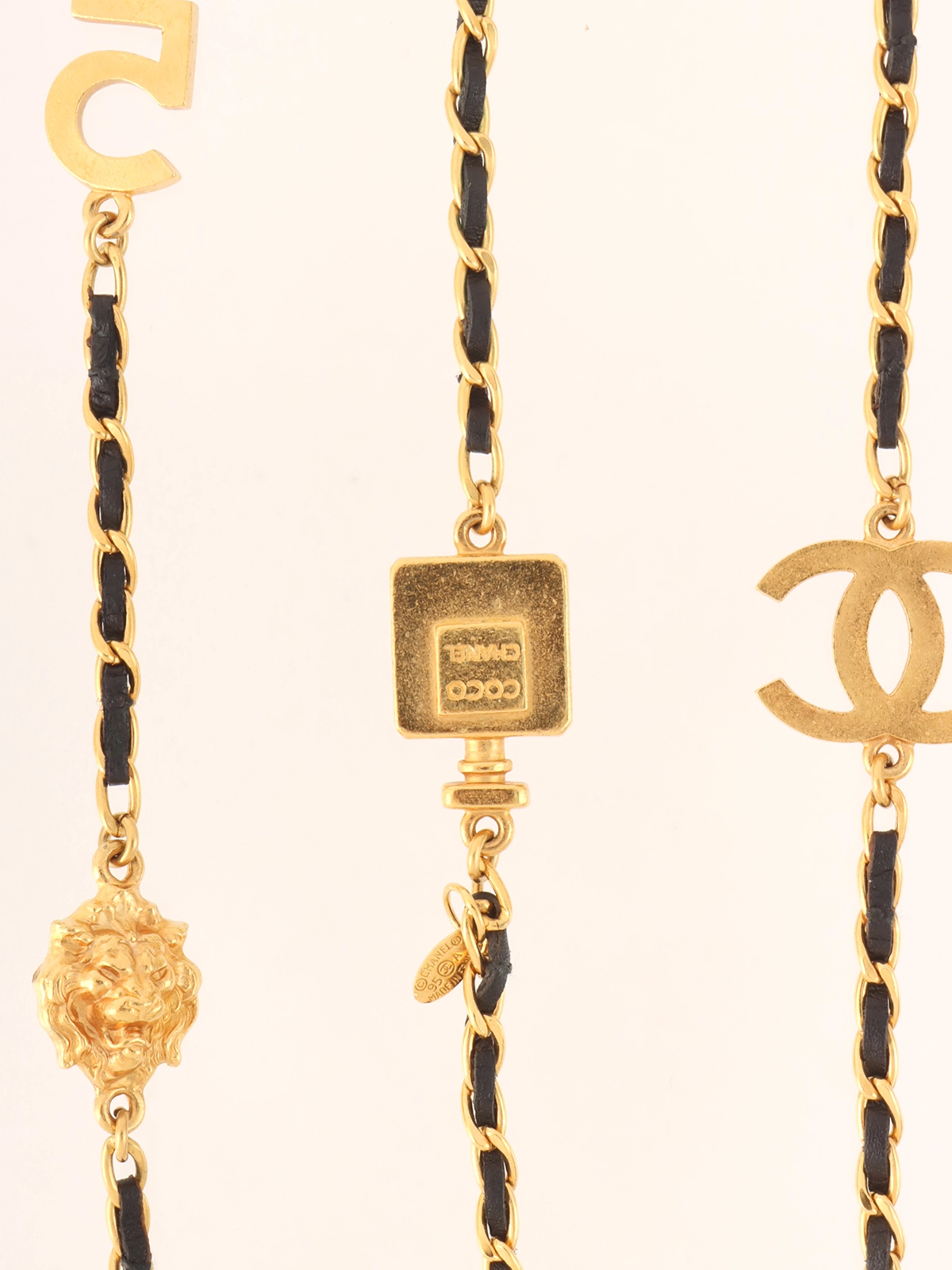 大学 割引 CHANEL 1995年製 マルチモチーフチェーンロングネックレス アクセサリー
