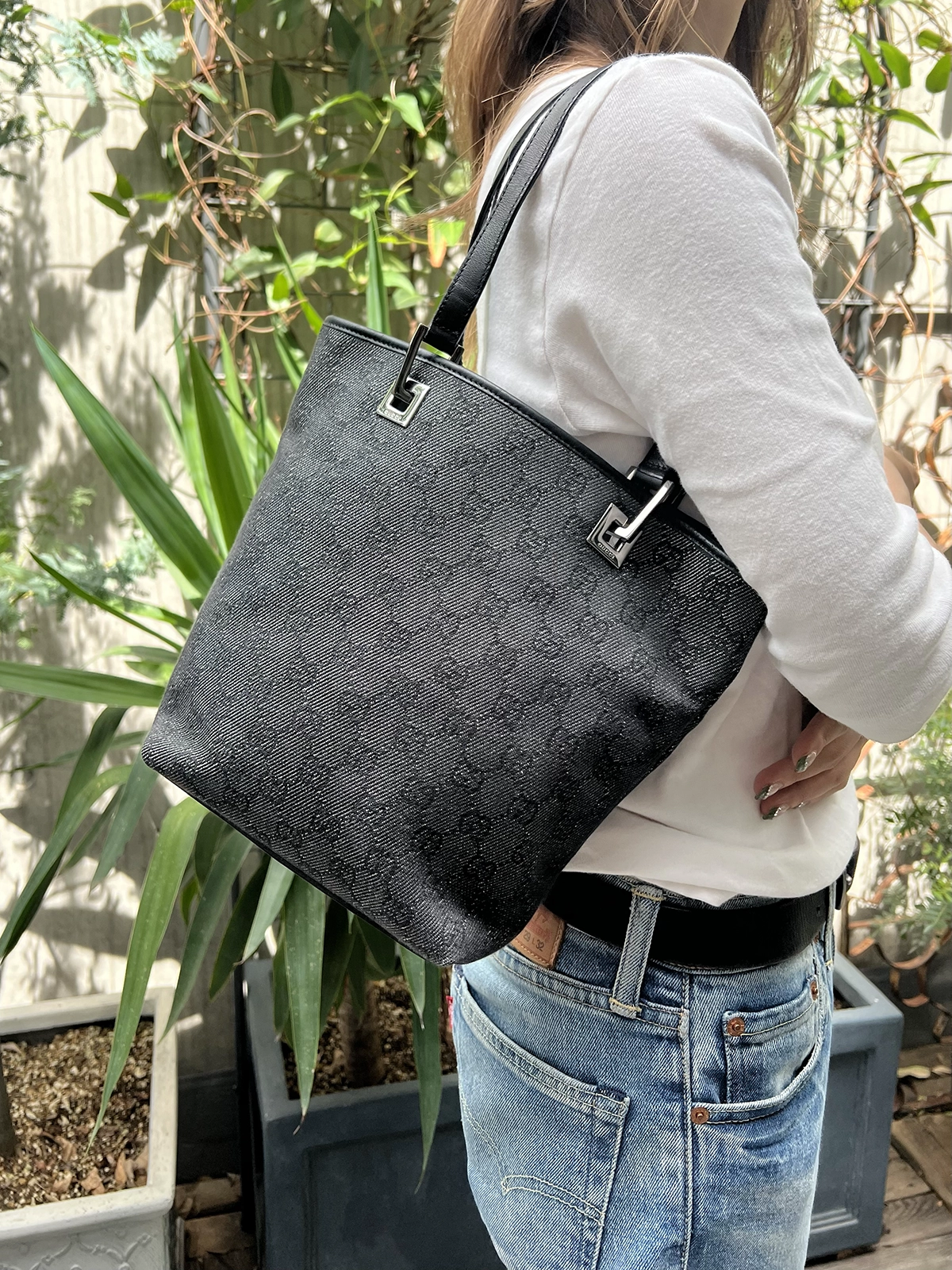 ヴィンテージ　GUCCI キャンバスミニバッグ　ポーチ　GGパターン ショルダー ヴィンテージ GUCCI キャンバスミニバッグ ポーチ GGパターン