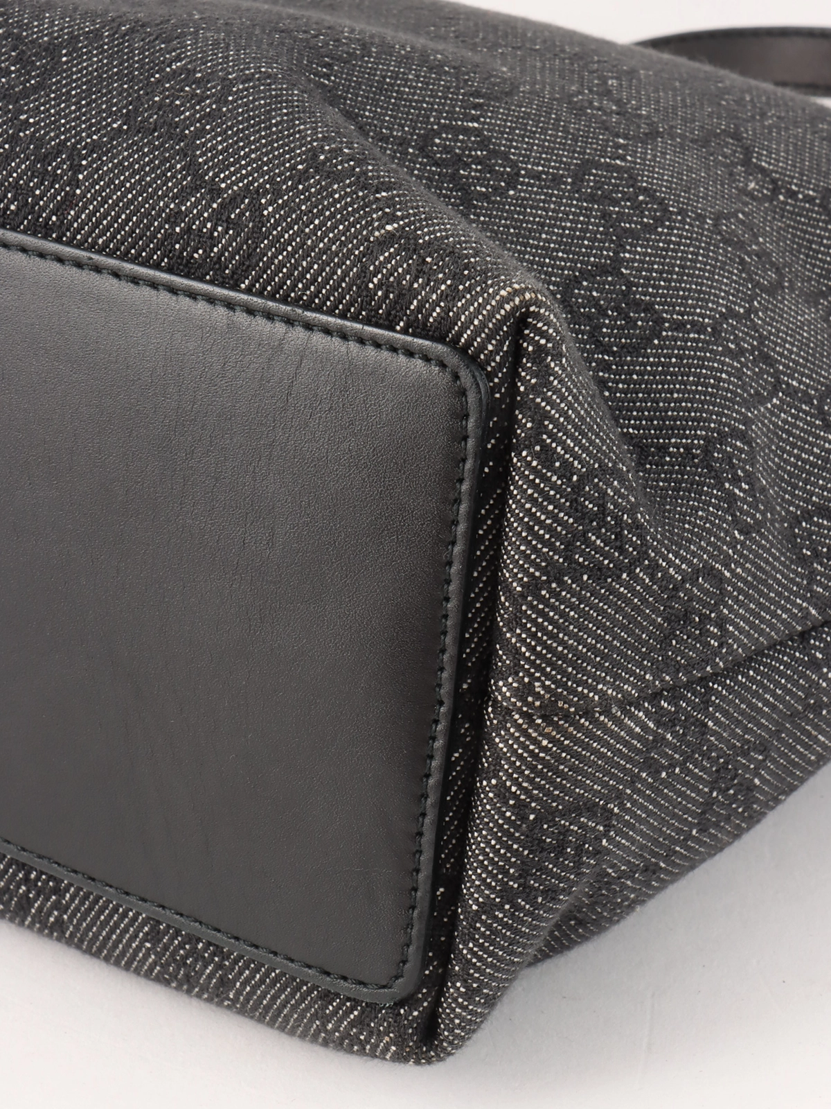 [関税送料込] GUCCI Neo Original GG ショルダーバッグ GUCCI キャンバスGGパターンショルダーバッグ チャコールグレー