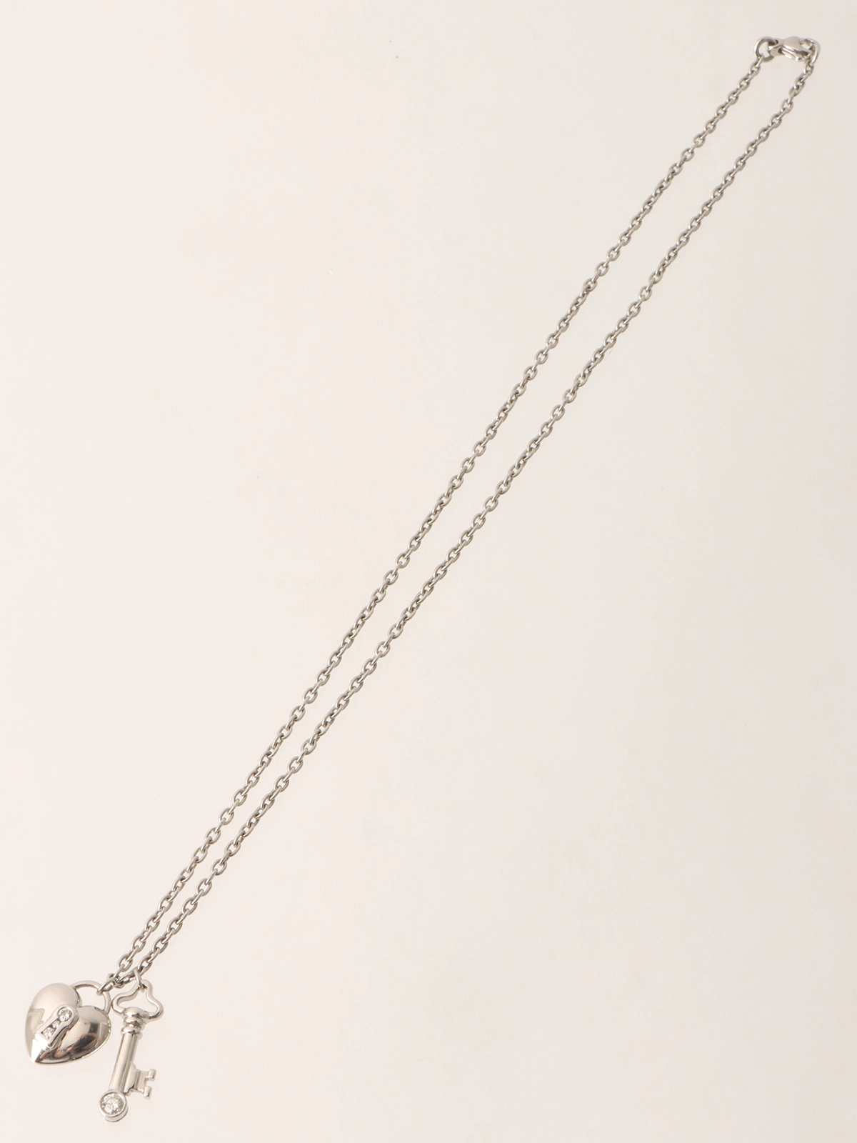 TIFFANY & CO. プラチナダイヤモンドハートロックキーネックレス