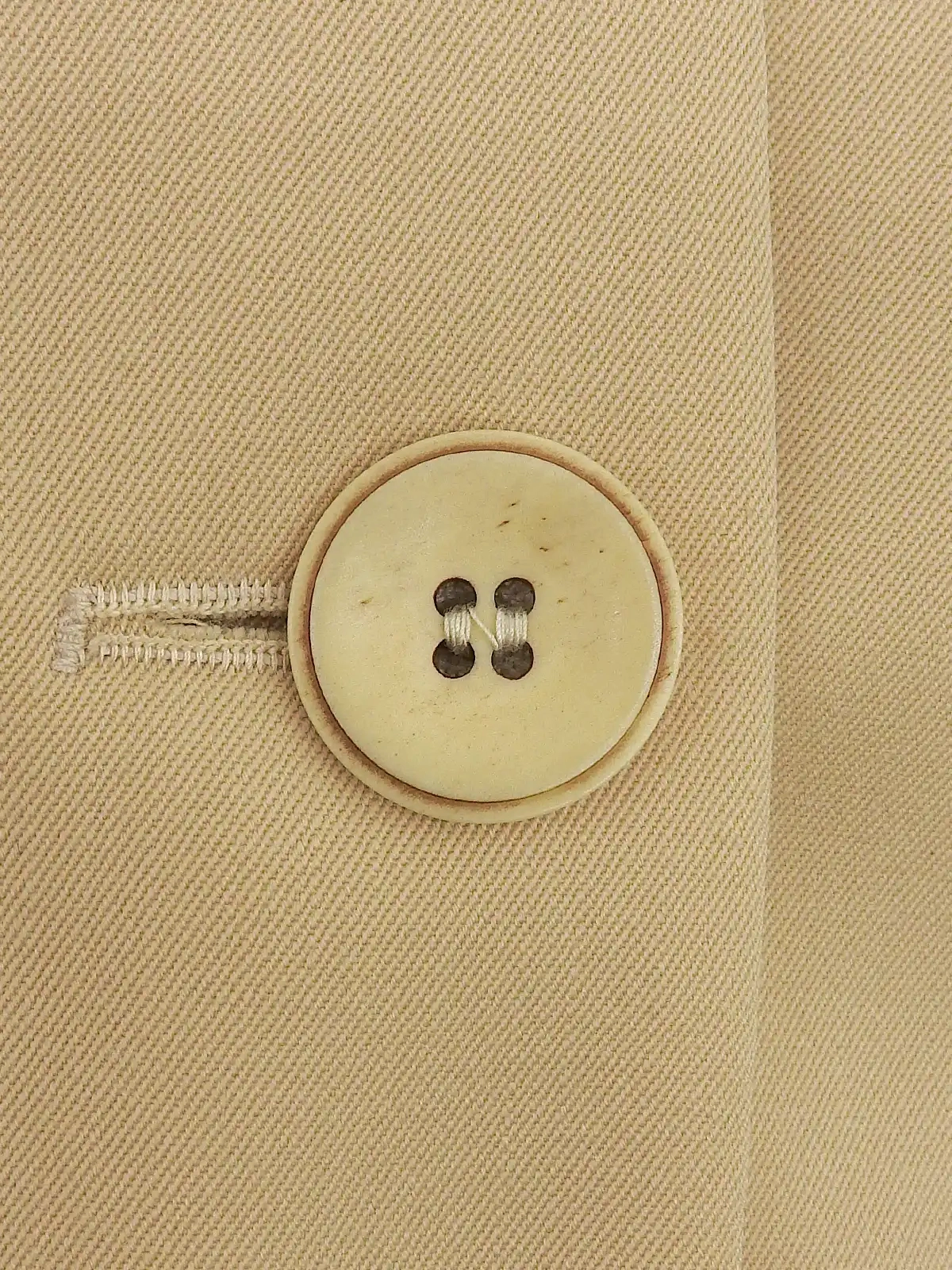 リュンヌページ GUCCI ウールノーカラージャケット ベージュ｜VINTAGE QOO TOKYO