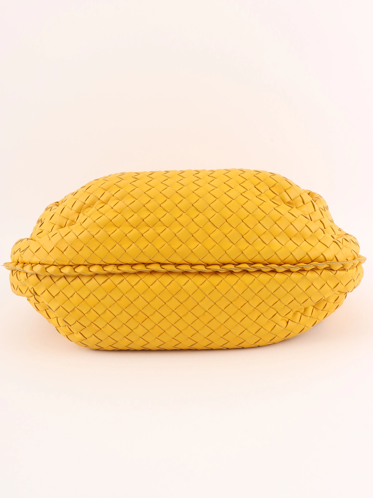 美品・ヴィンテージ【BOTTEGA VENETA】イエロー ハンドバッグ BOTTEGA VENETA イントレチャートホーボーバッグ イエロー