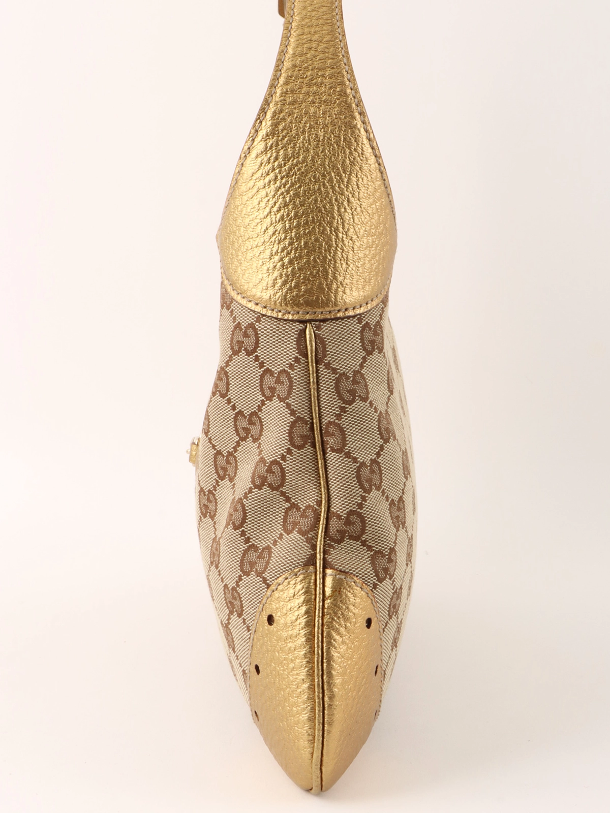 GUCCI キャンバスGGパターンホースビットプレートショルダー