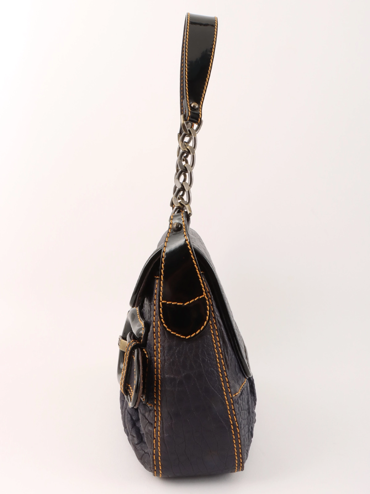 FENDI FFロゴバックルチェーンショルダーバッグ ネイビー
