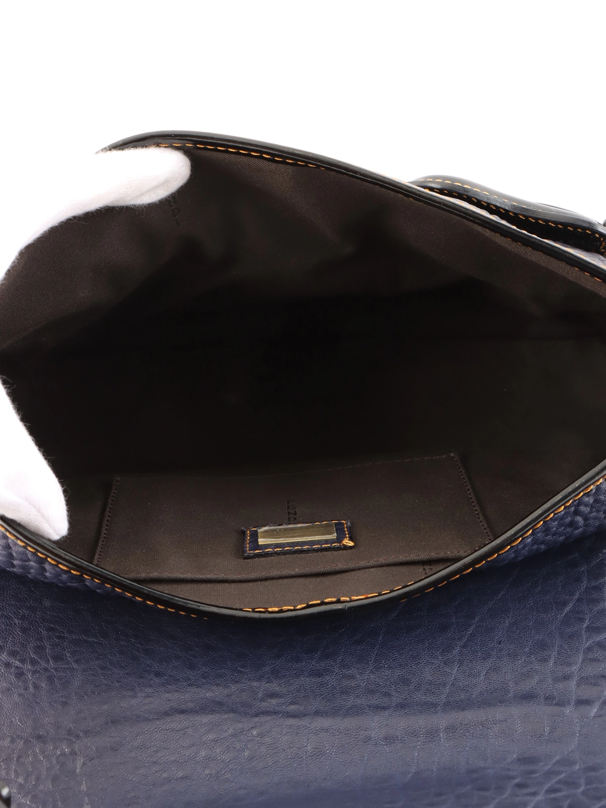 FENDI FFロゴバックルチェーンショルダーバッグ ネイビー